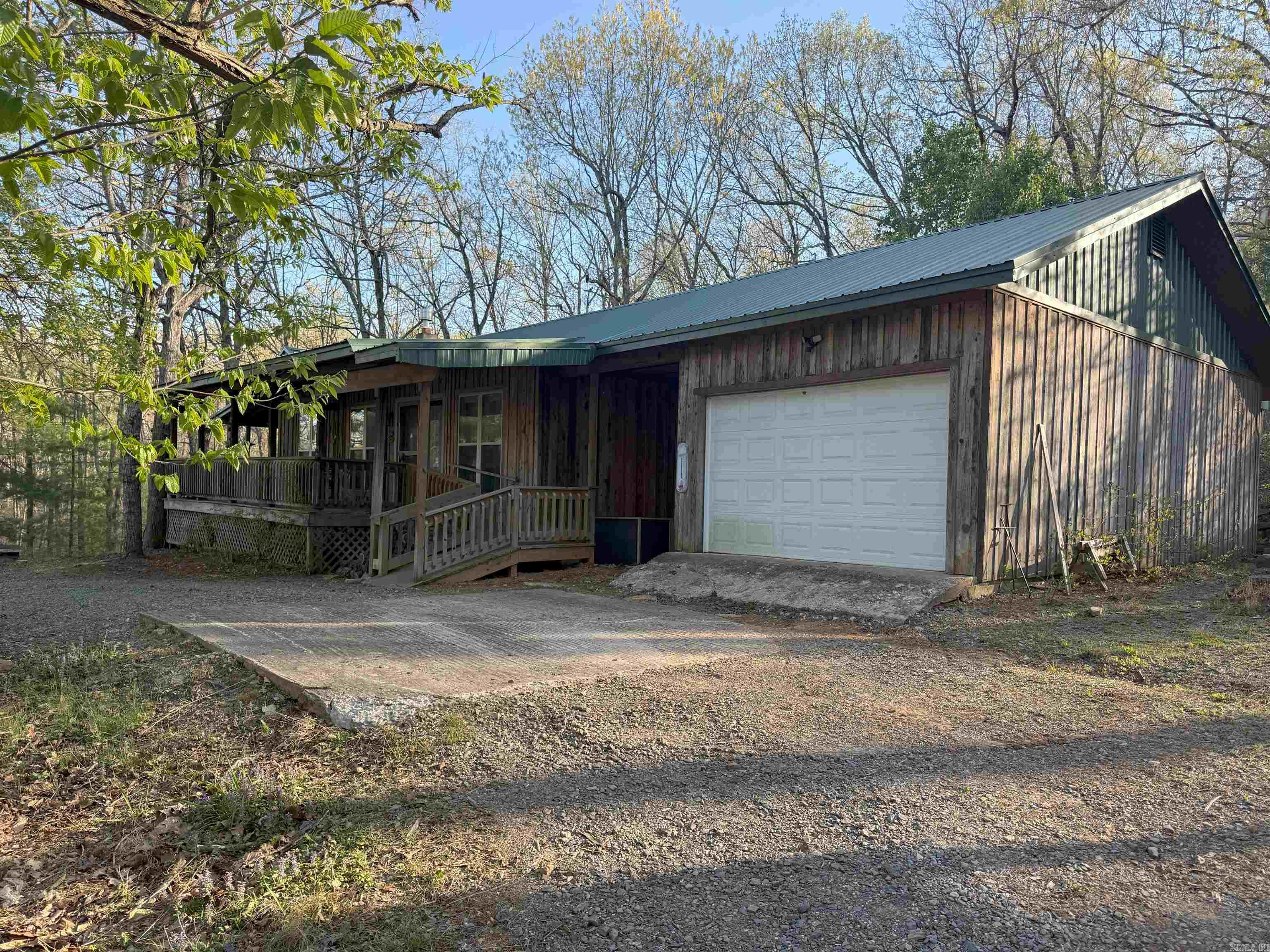 1088 Little Red River Road Leslie, AR 72645