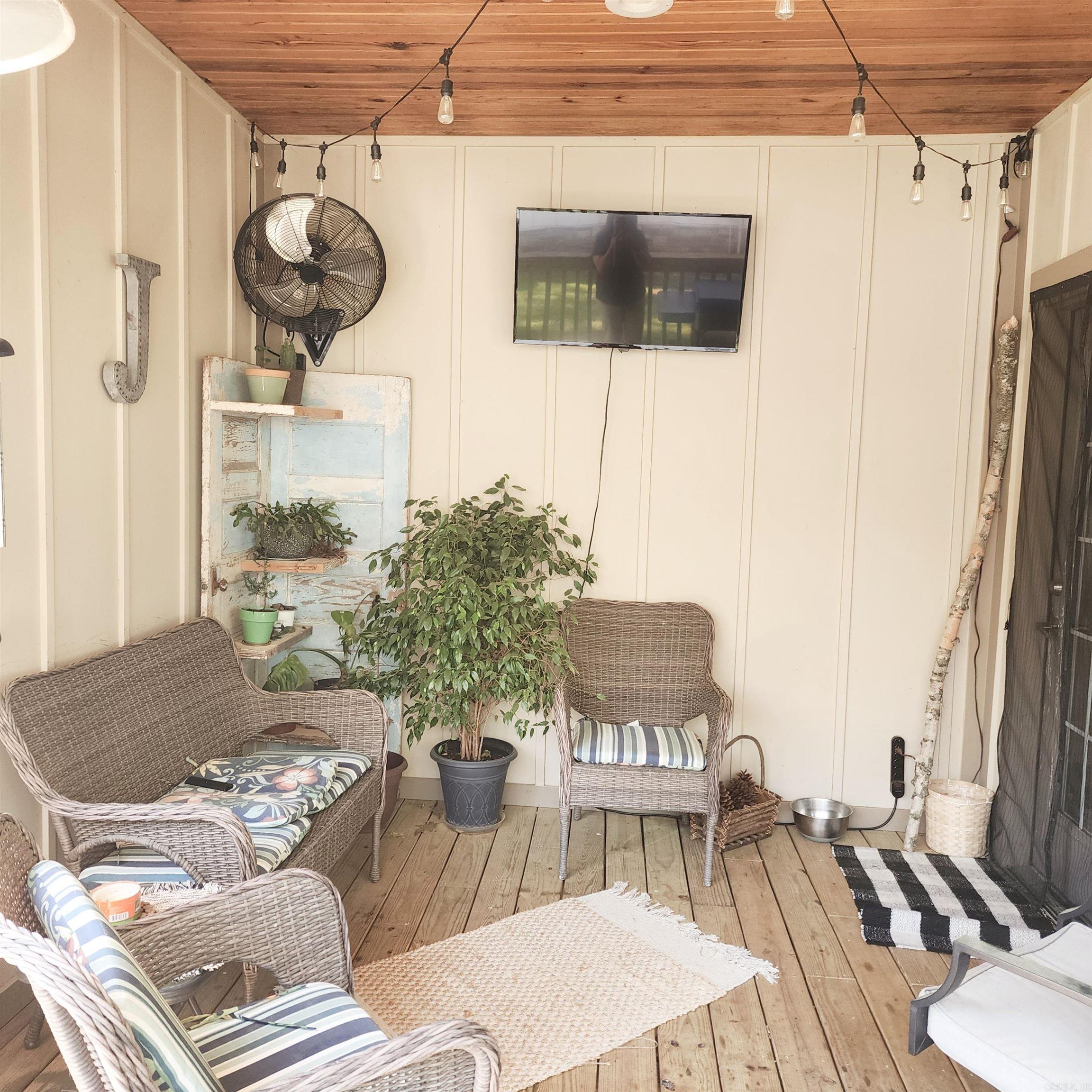 17  Dianes  Heber Springs, AR