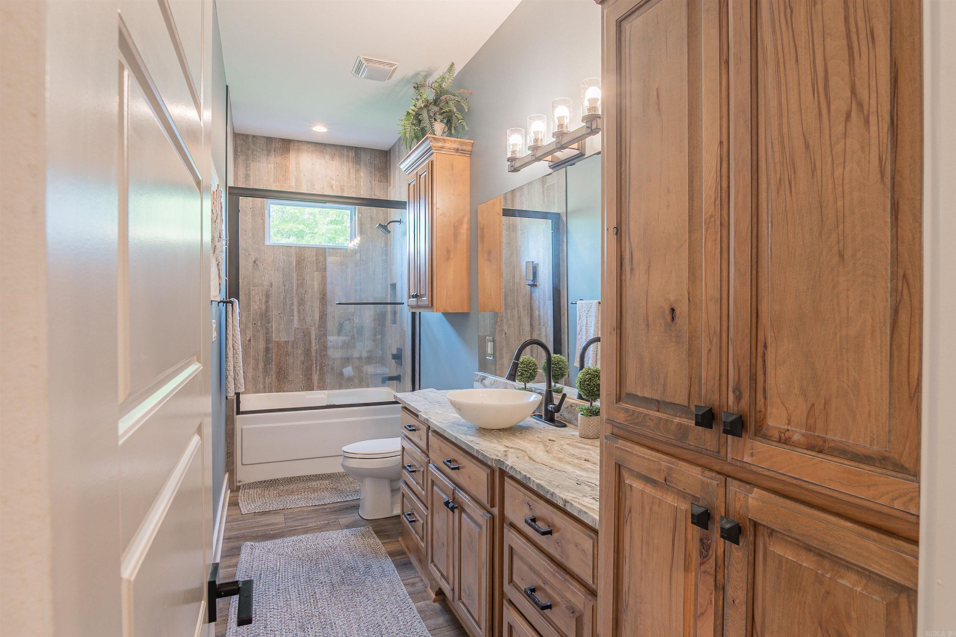 234  Barrett  Cabot, AR
