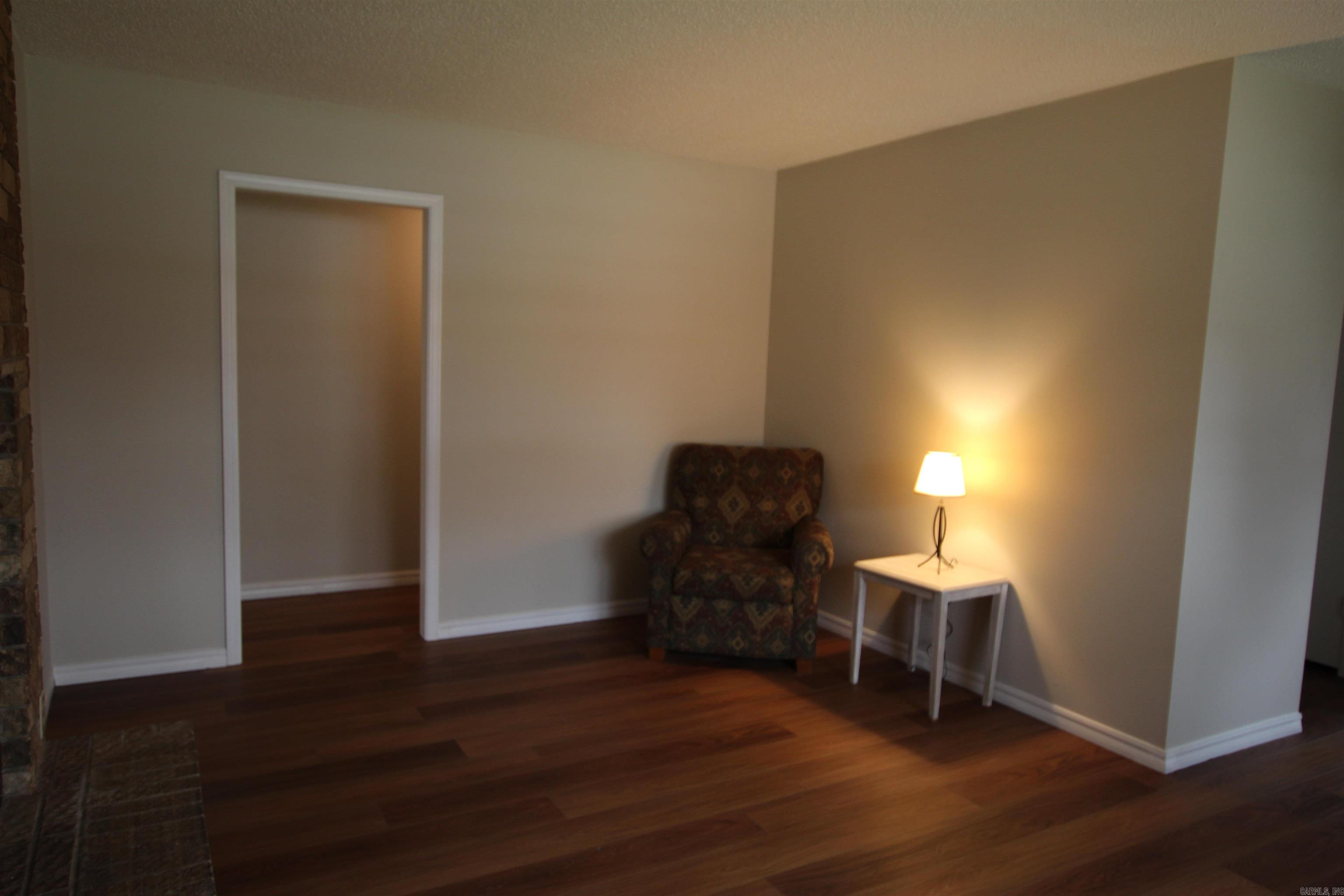 1514 N Jackson  Russellville, AR