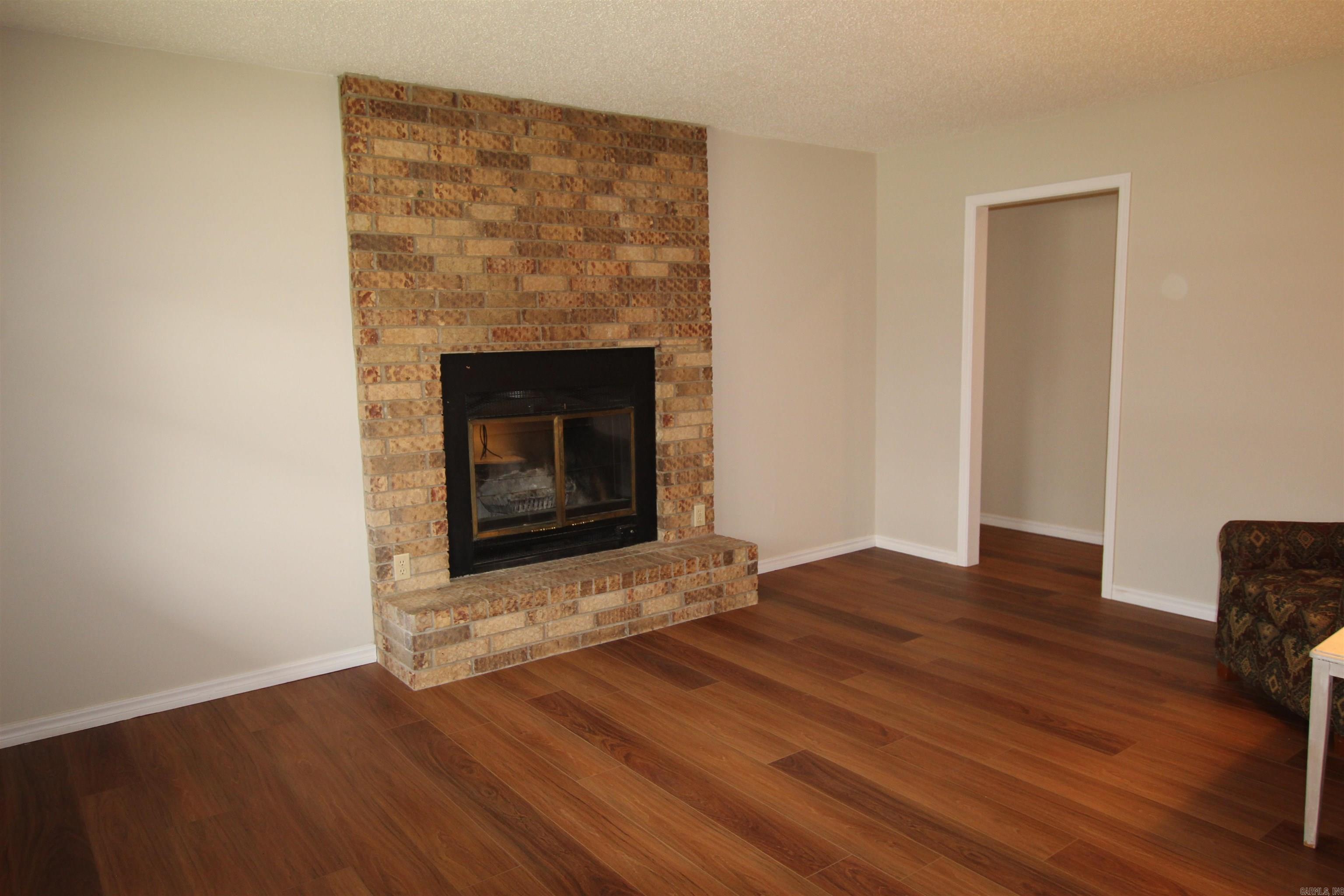 1514 N Jackson  Russellville, AR