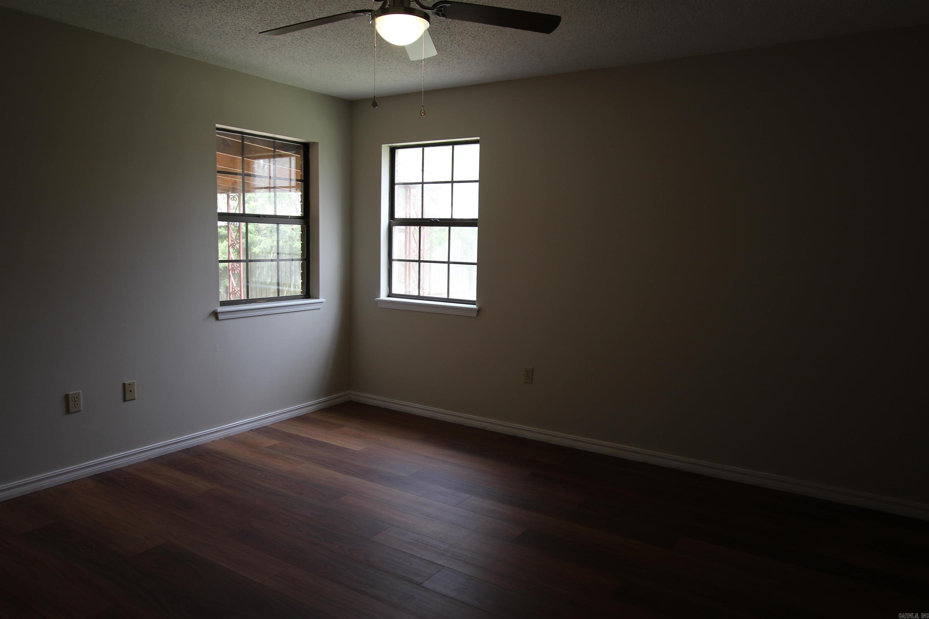 1514 N Jackson  Russellville, AR