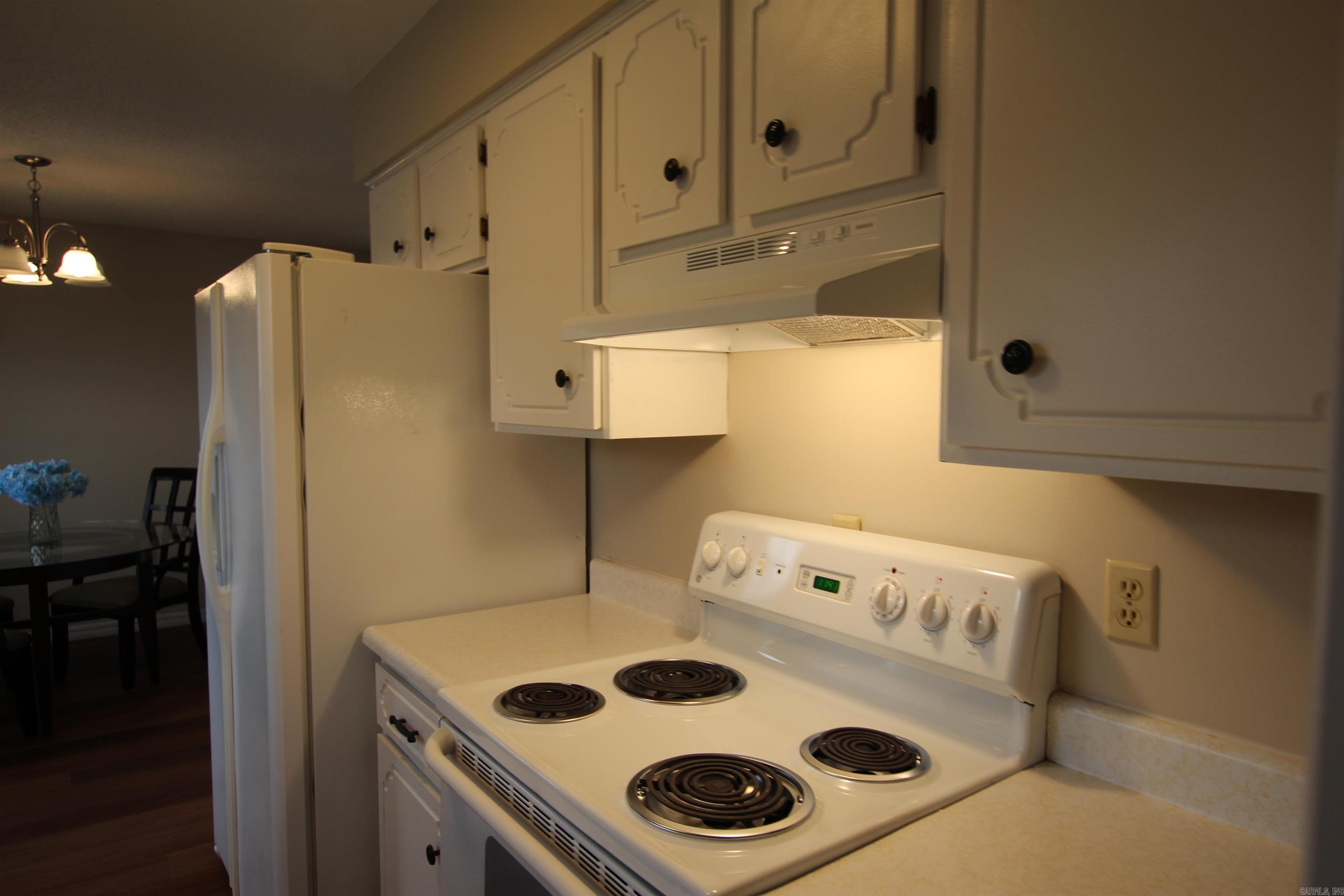 1514 N Jackson  Russellville, AR