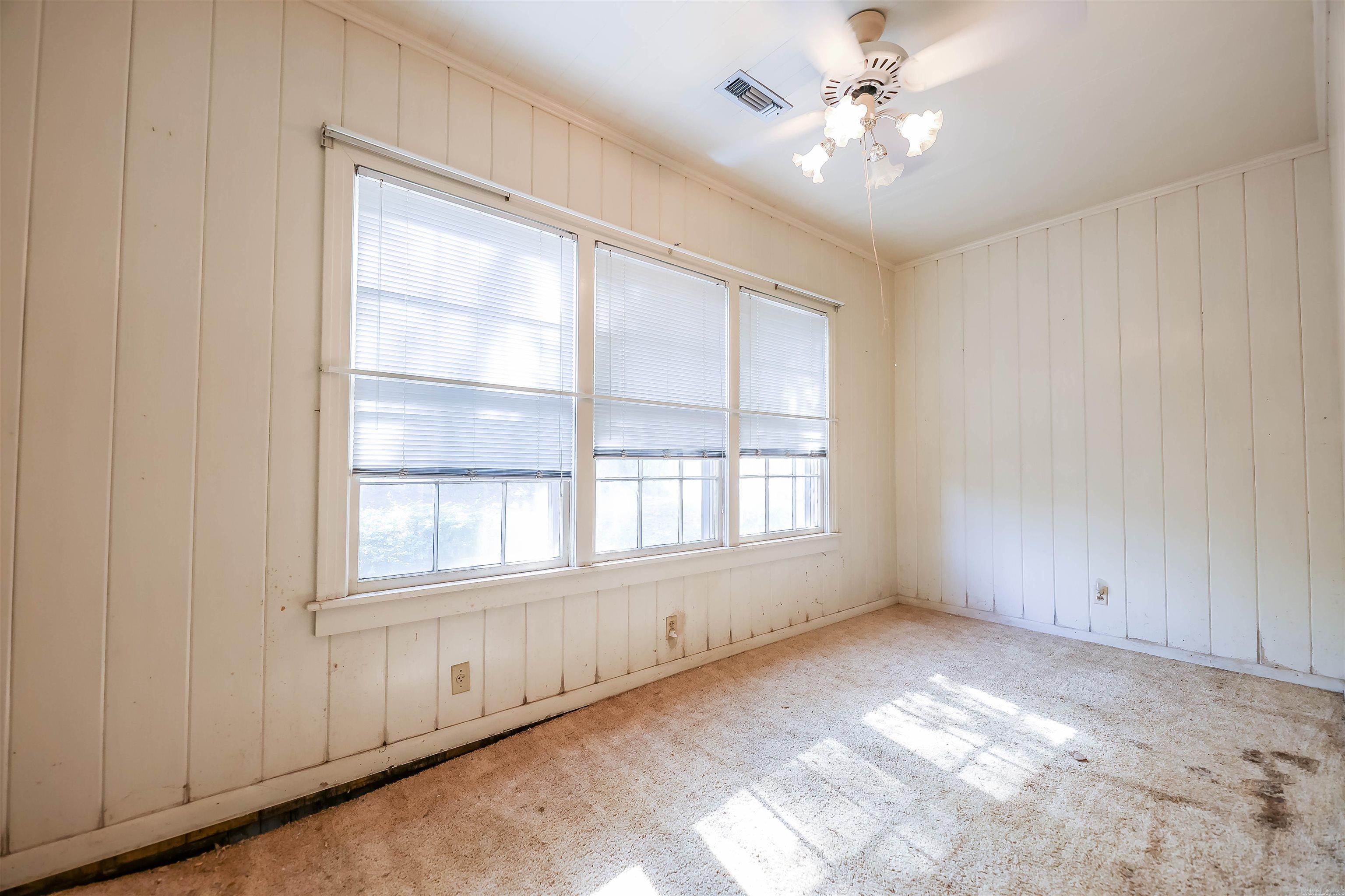 1114 W Oak St  El Dorado, AR