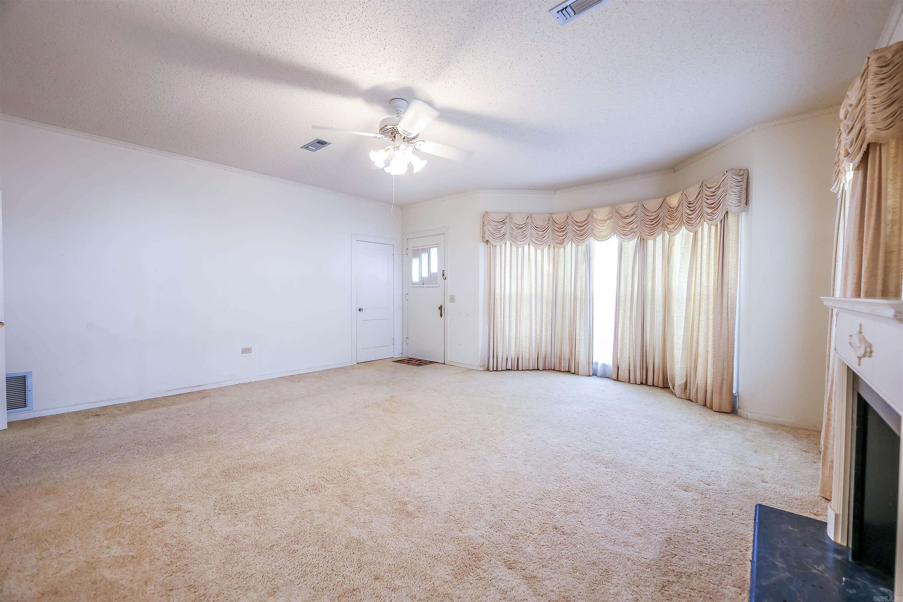 1114 W Oak St  El Dorado, AR