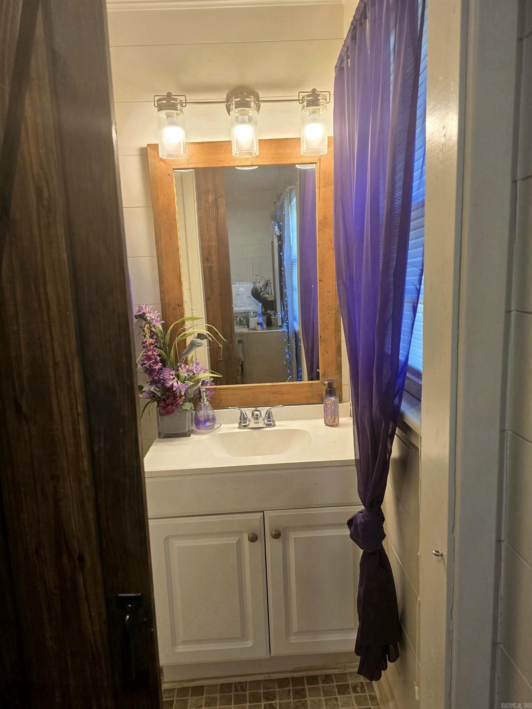 801  Randall Dr.  Searcy, AR