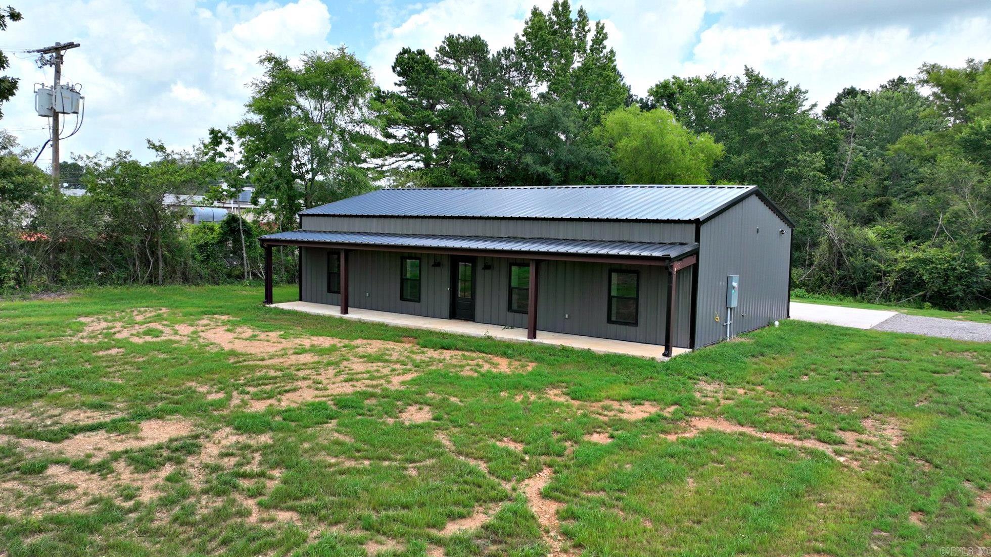 2014 S. Reine St.  Mena, AR