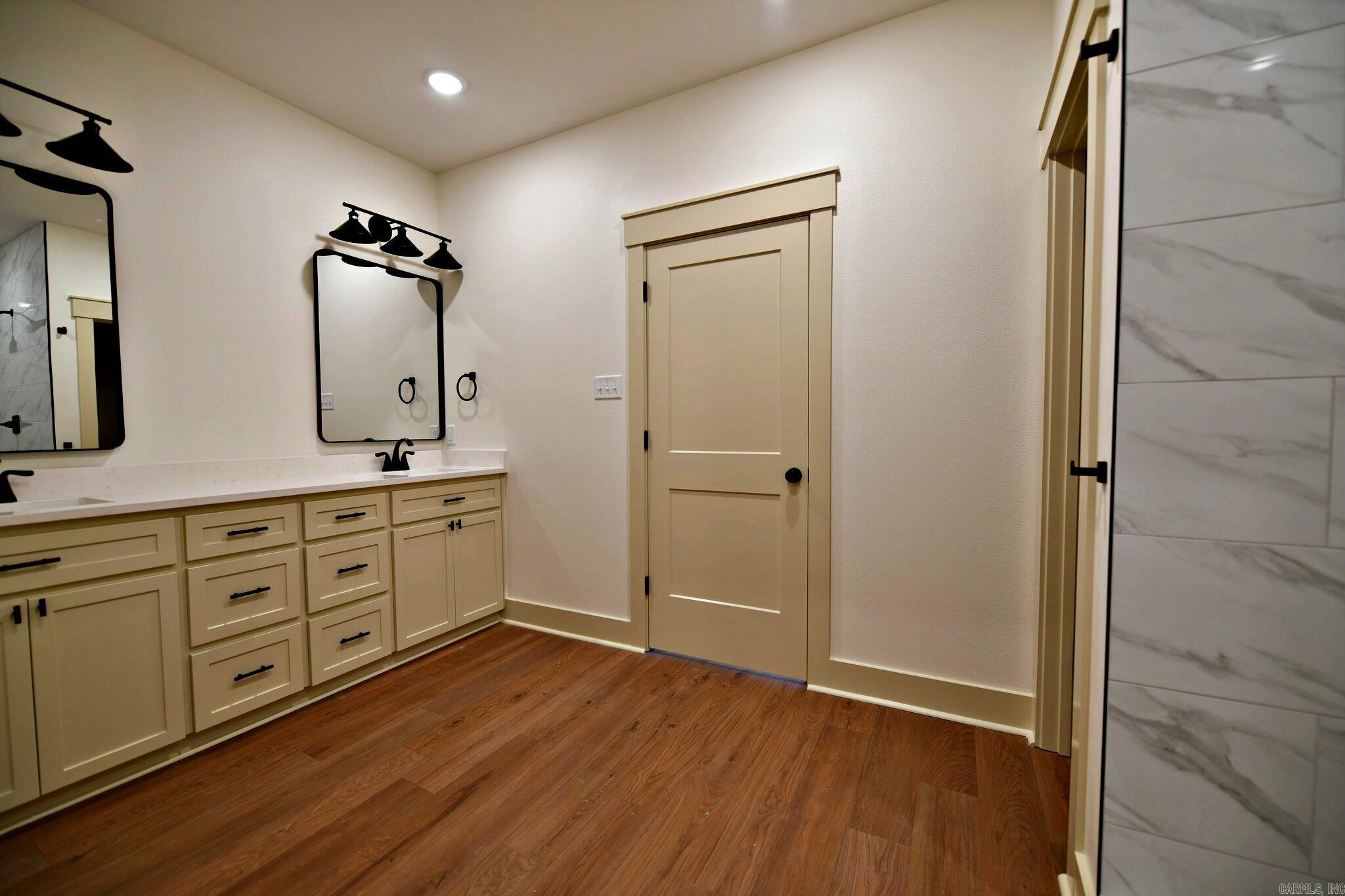 2016 S. Reine St. Mena, AR 71953