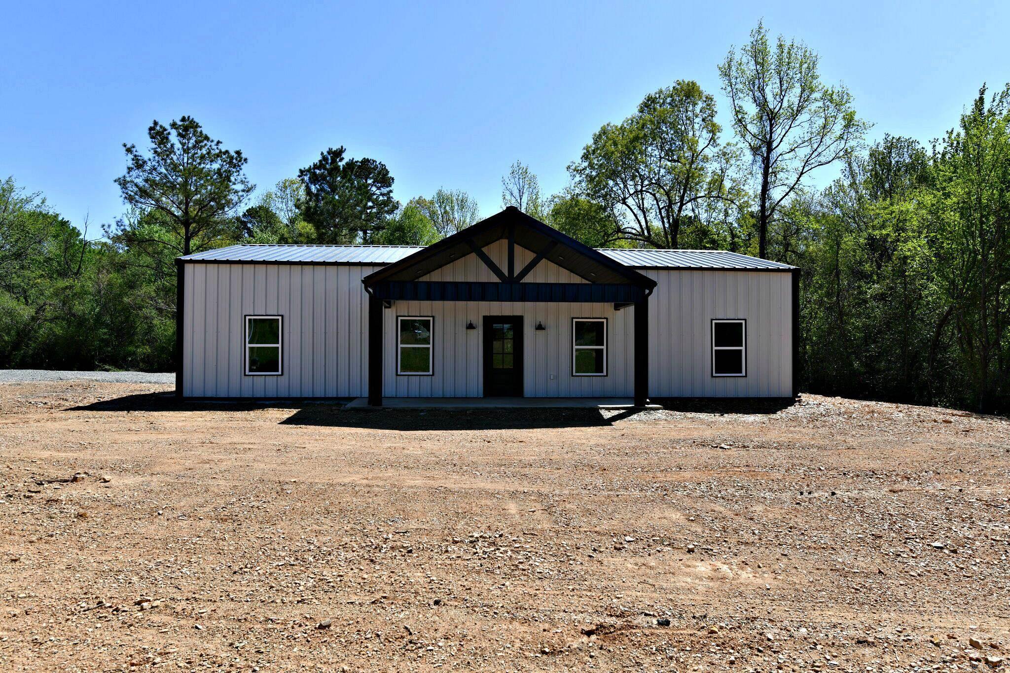 2016 S. Reine St. Mena, AR 71953