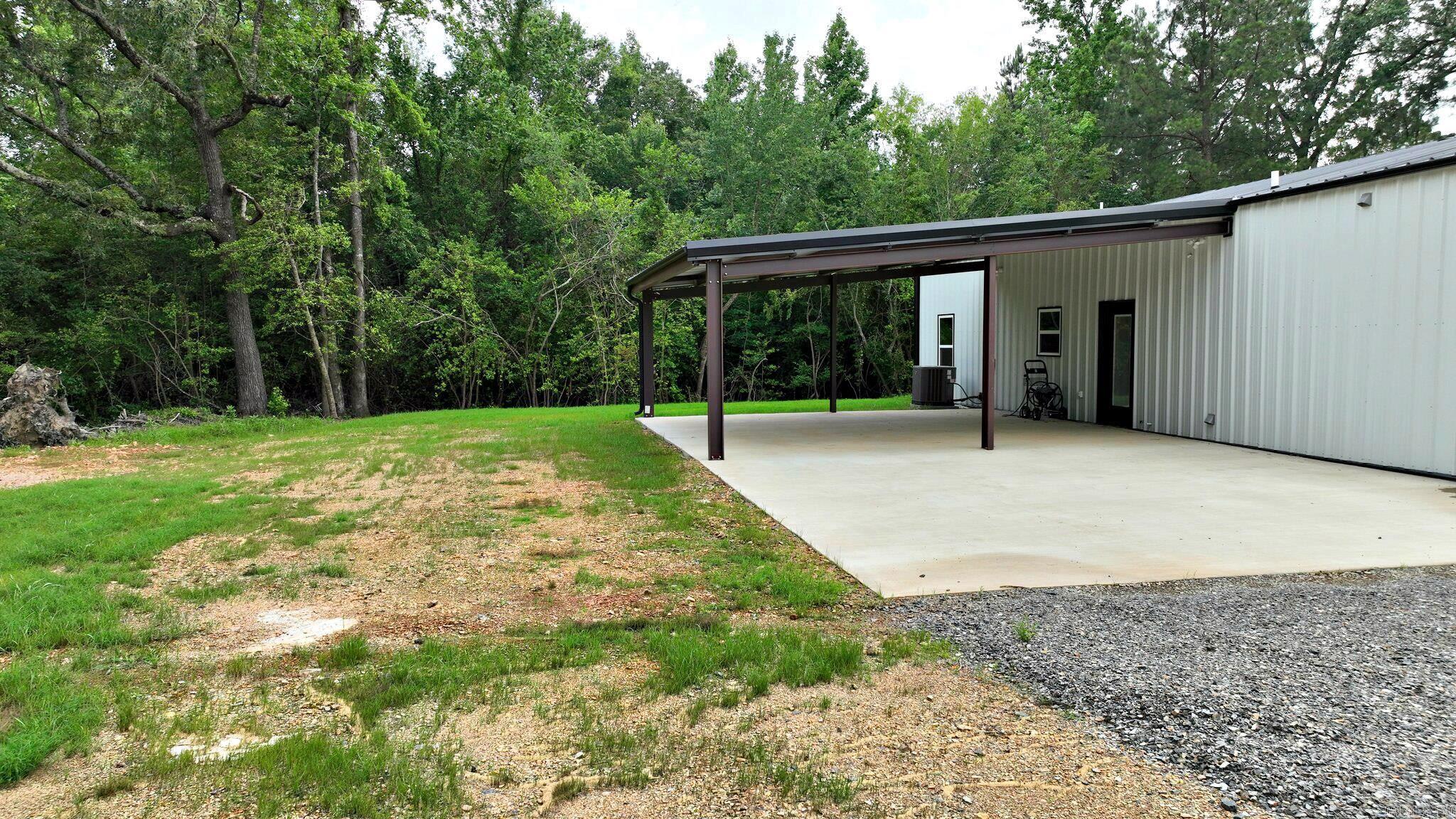 2016 S. Reine St.  Mena, AR