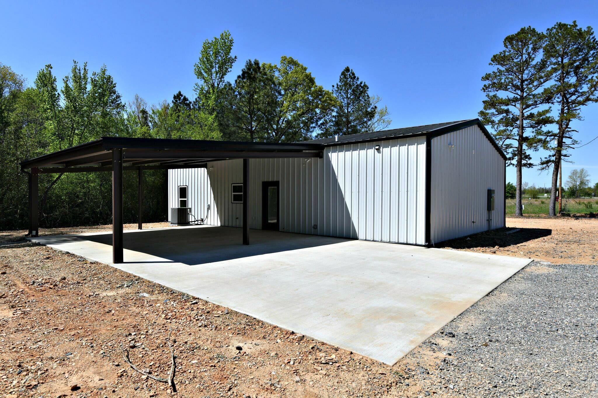 2016 S. Reine St. Mena, AR 71953