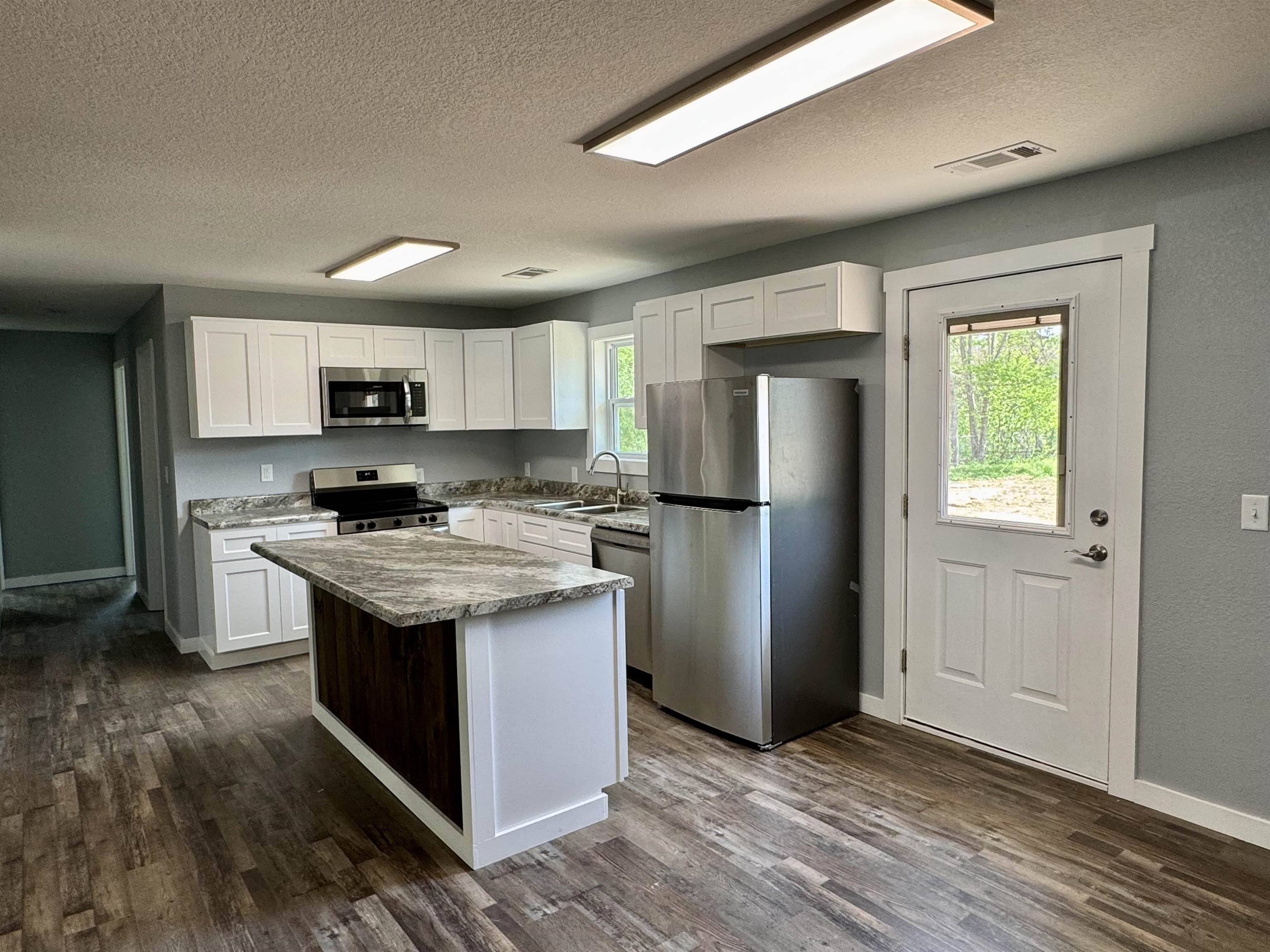 312  Haley Street  Melbourne, AR