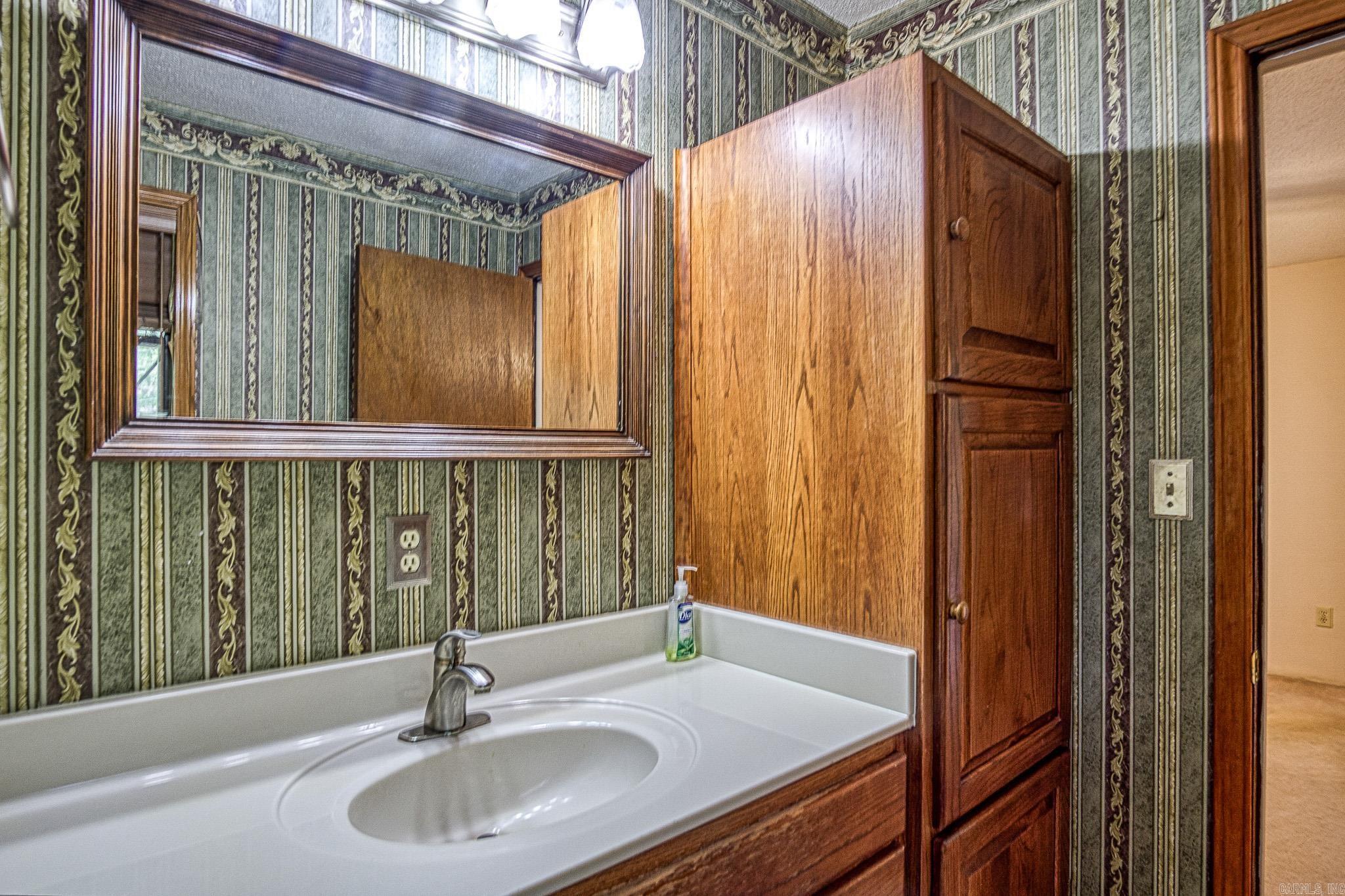 1912  Cedarhurst  Benton, AR
