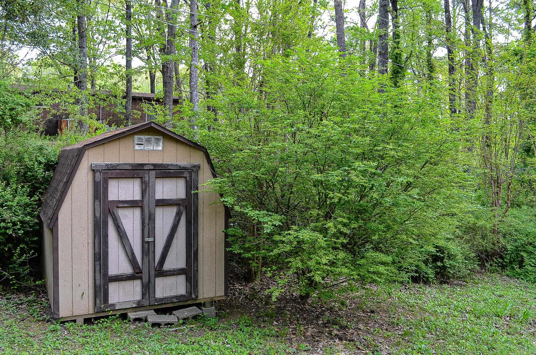 1912  Cedarhurst  Benton, AR