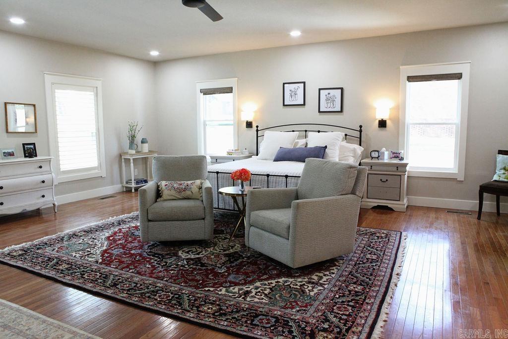 24  Shoemaker  Batesville, AR