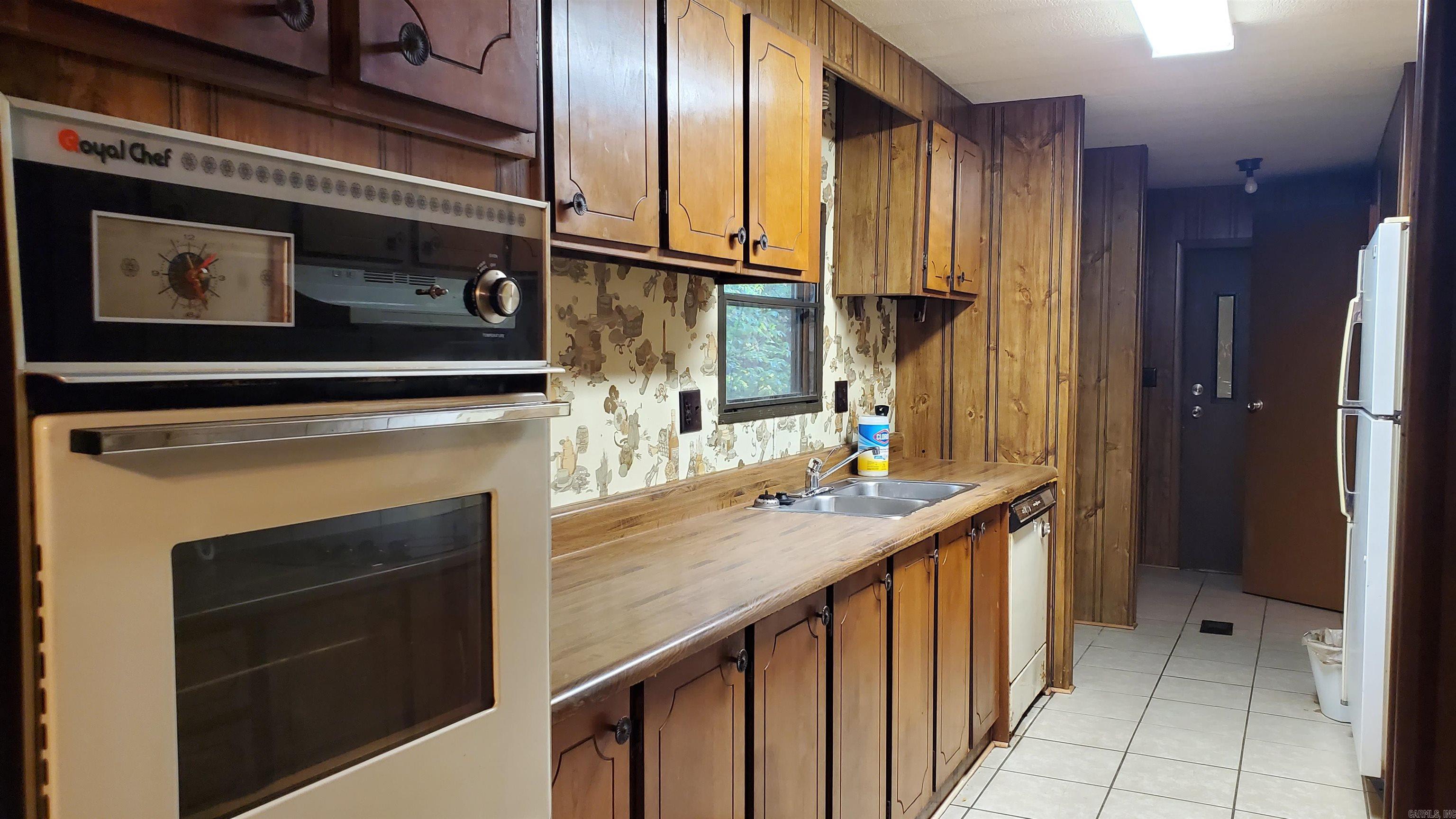 949  Cove Creek  Quitman, AR
