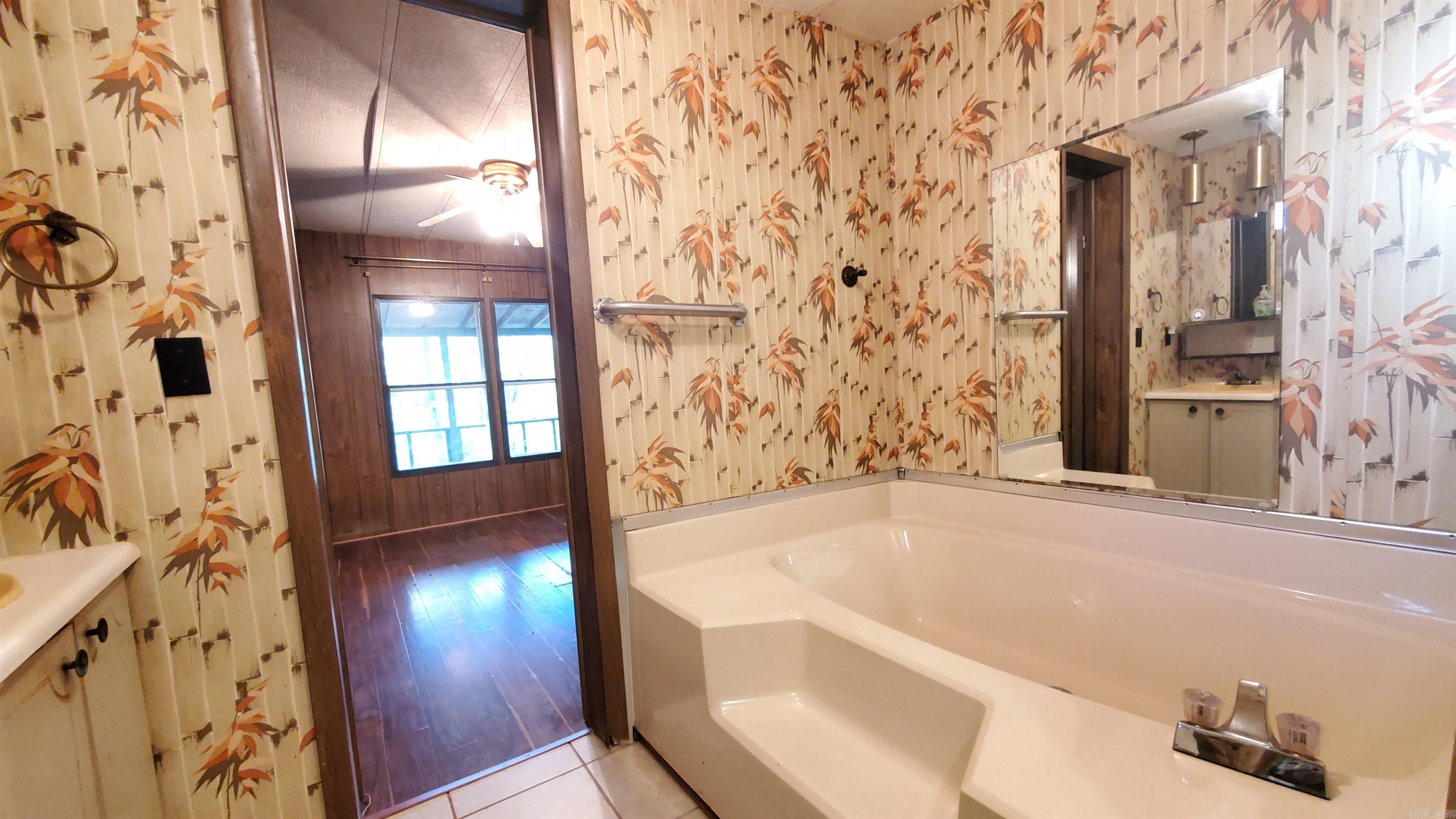 949  Cove Creek  Quitman, AR