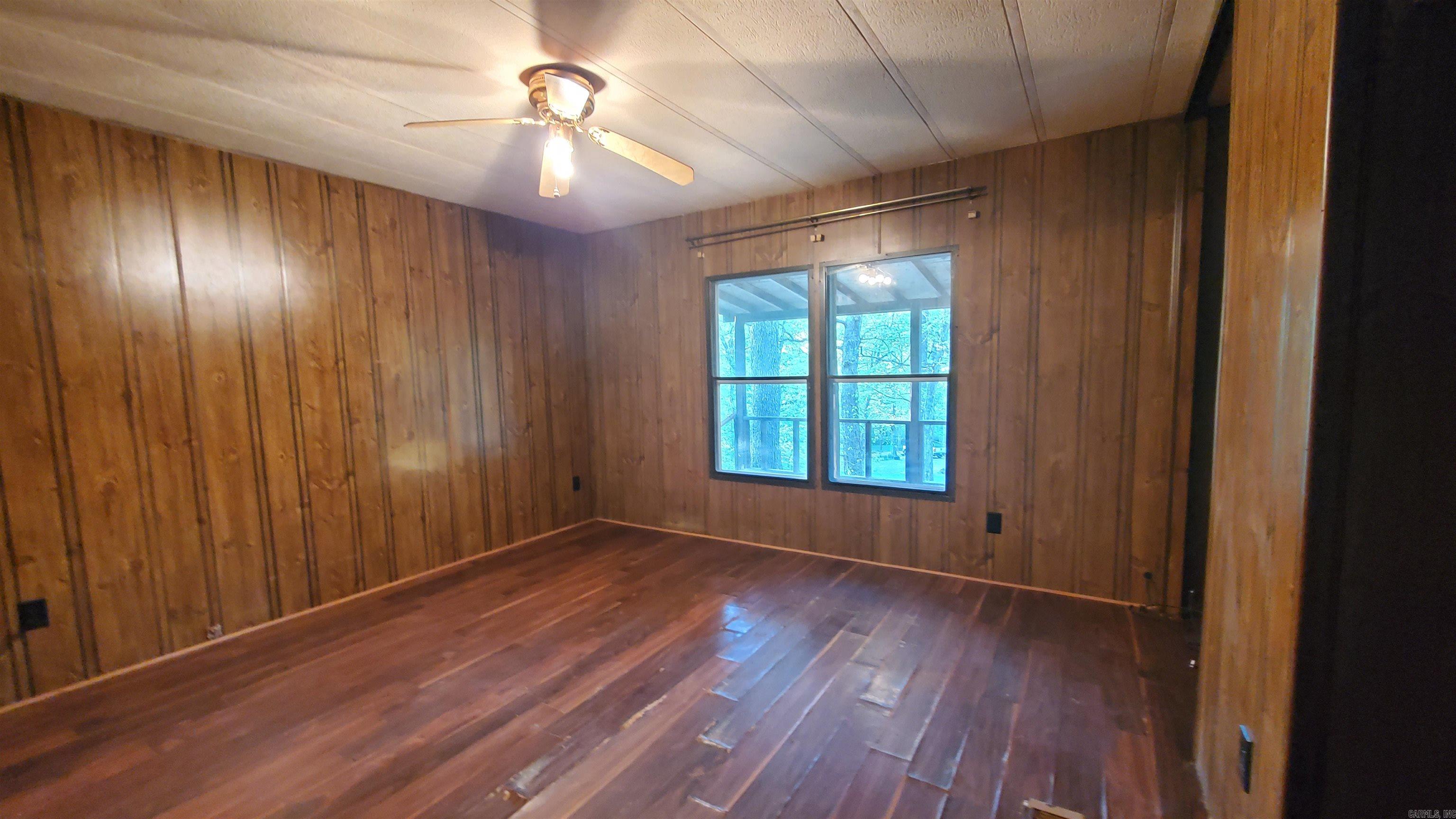 949  Cove Creek  Quitman, AR