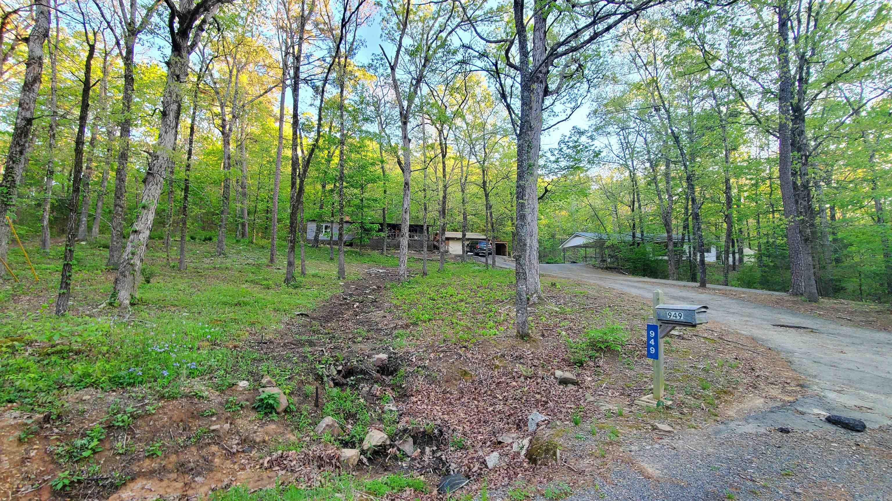 949  Cove Creek  Quitman, AR