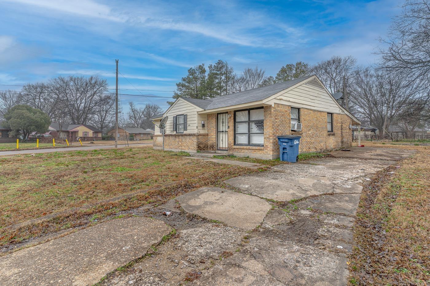 2724  Beatty St  West Memphis, AR