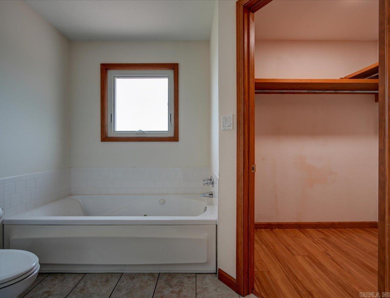 120  Silverwood Ter  Hot Springs, AR