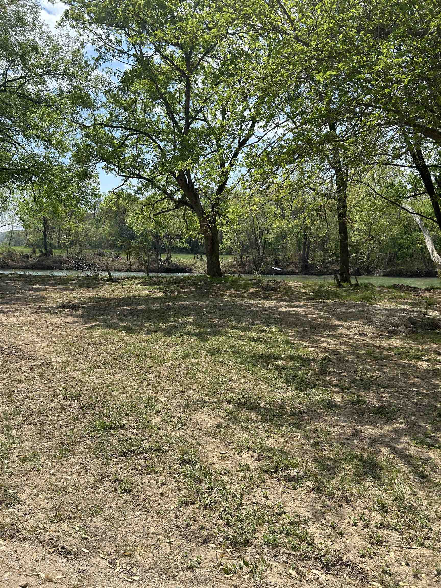 lot 37 blk 6  River Front Rd  Hardy, AR