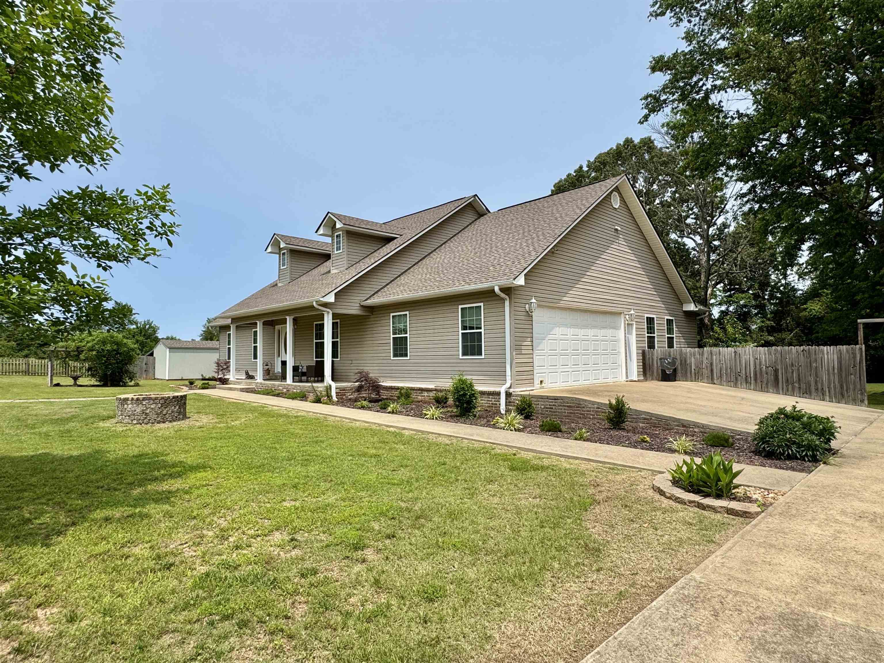 25 Heritage Lane  Melbourne, AR