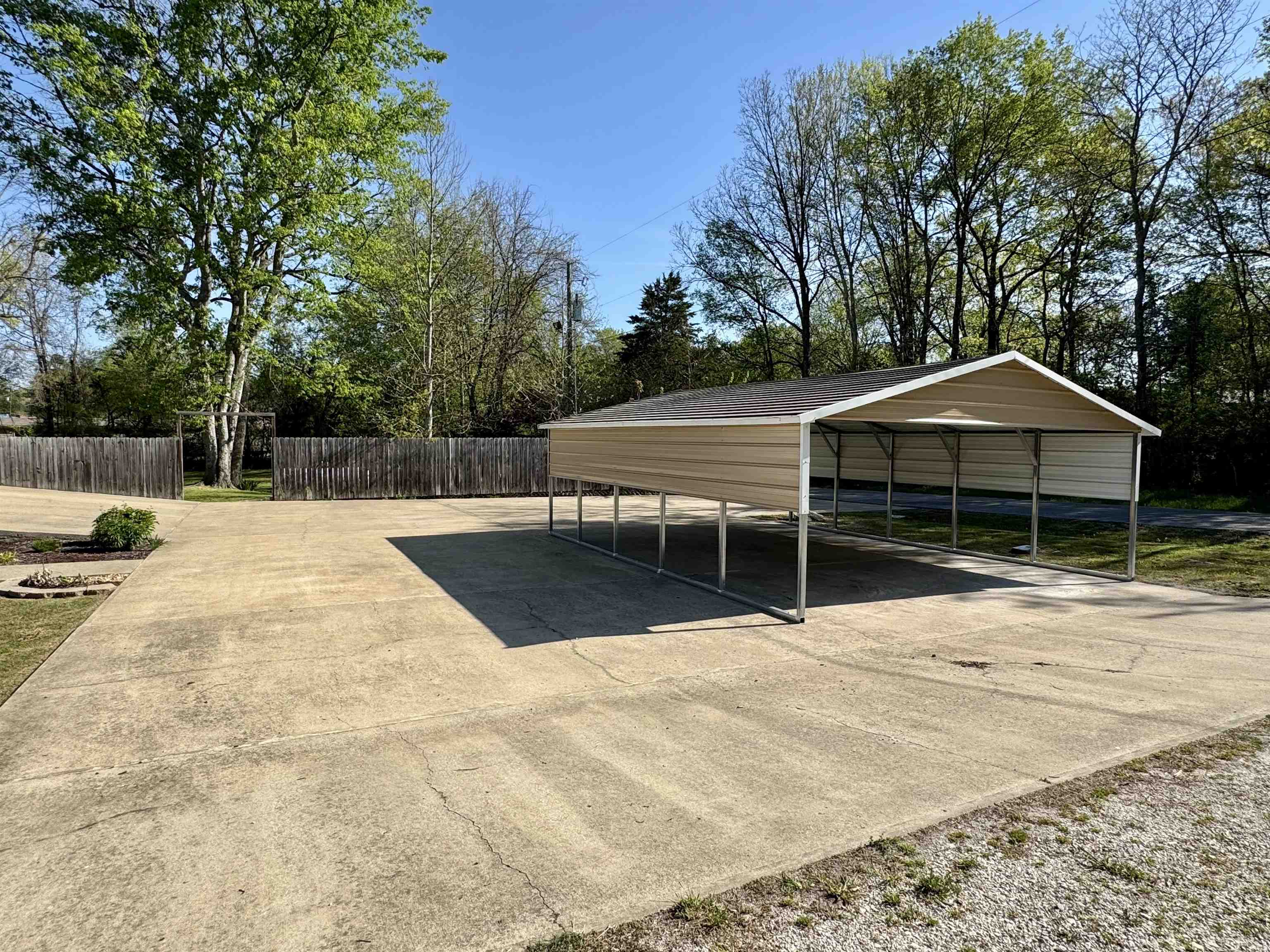 25 Heritage Lane Melbourne, AR 72556