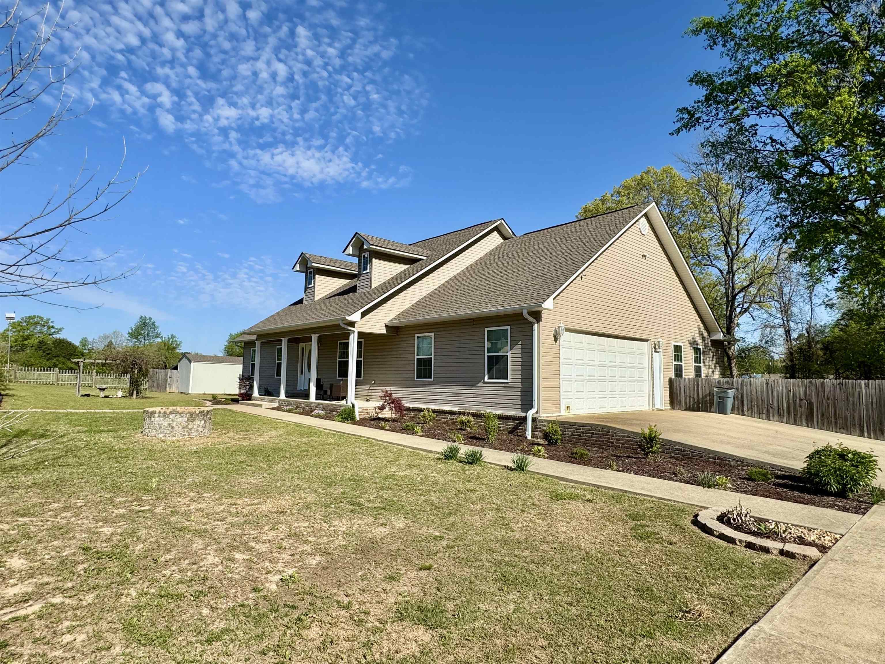 25 Heritage Lane Melbourne, AR 72556