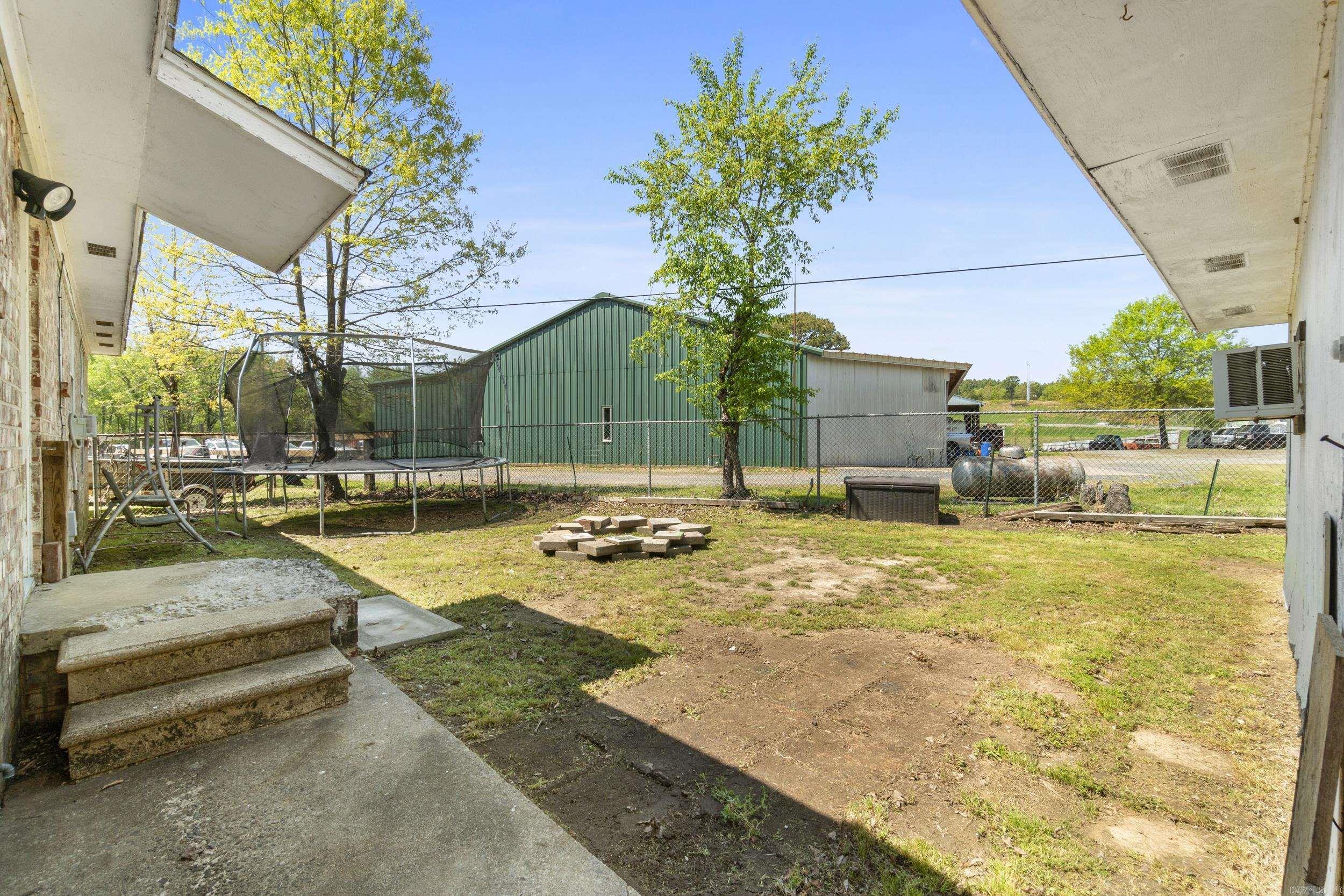 105 N Main  Mayflower, AR