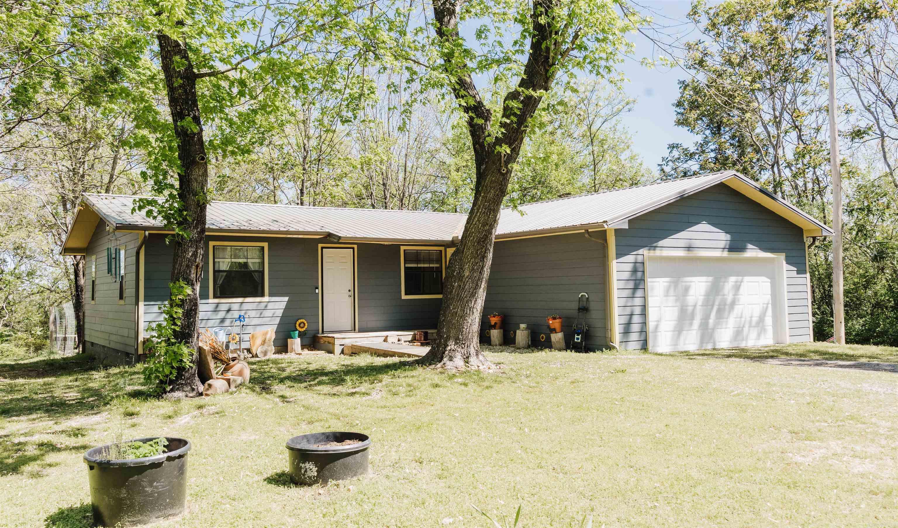 103 E Fair  Marshall, AR