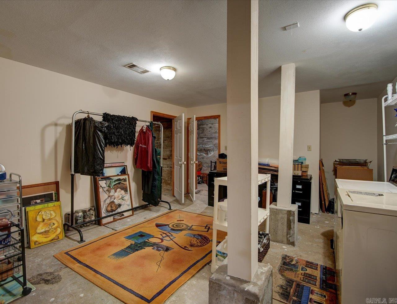 915  Prospect  Hot Springs, AR