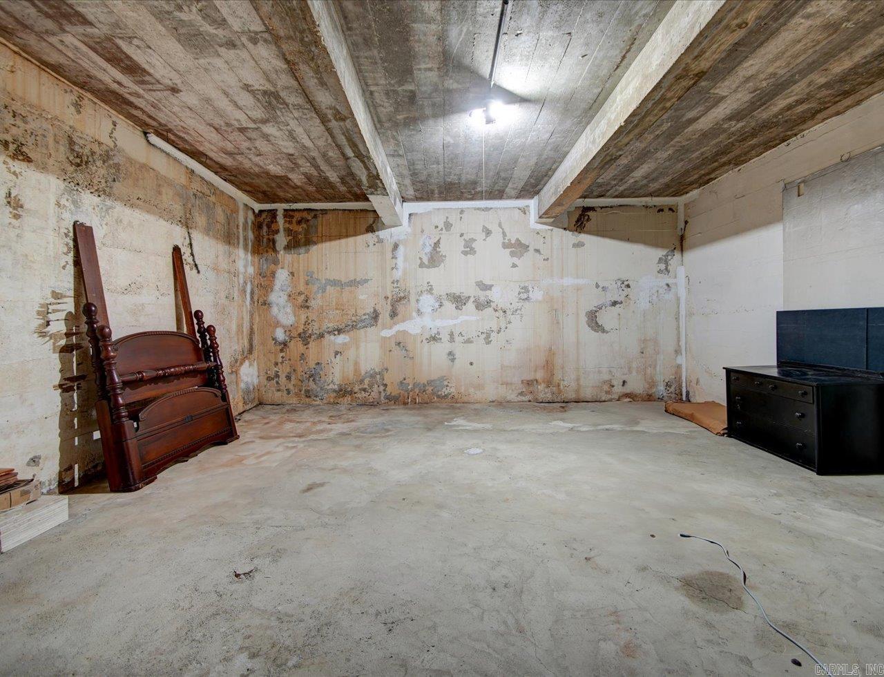 915  Prospect  Hot Springs, AR