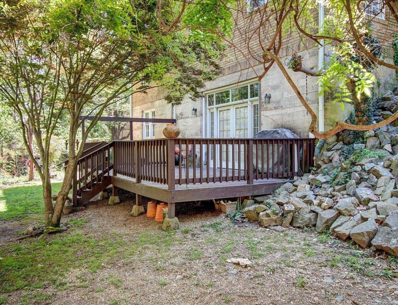 915  Prospect  Hot Springs, AR