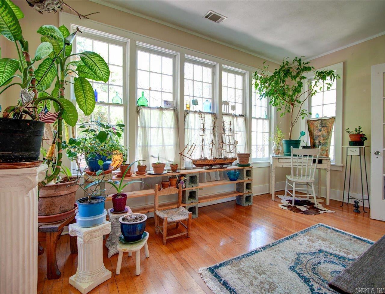 915  Prospect  Hot Springs, AR