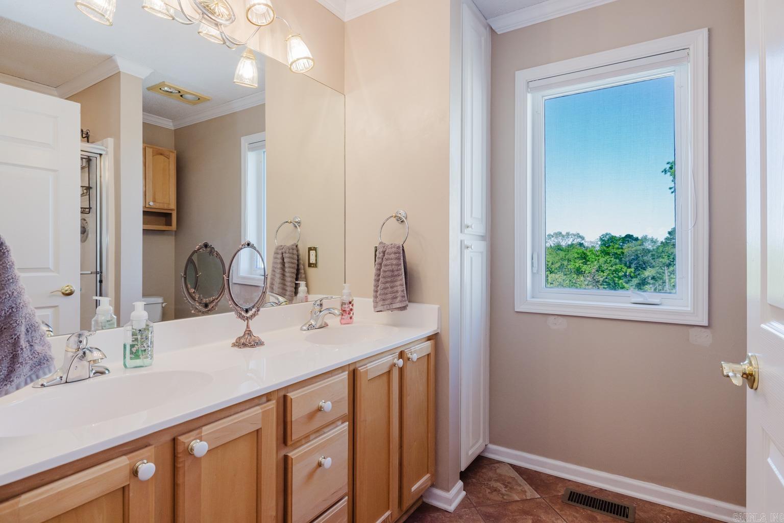 8  Binefar  Hot Springs Village, AR