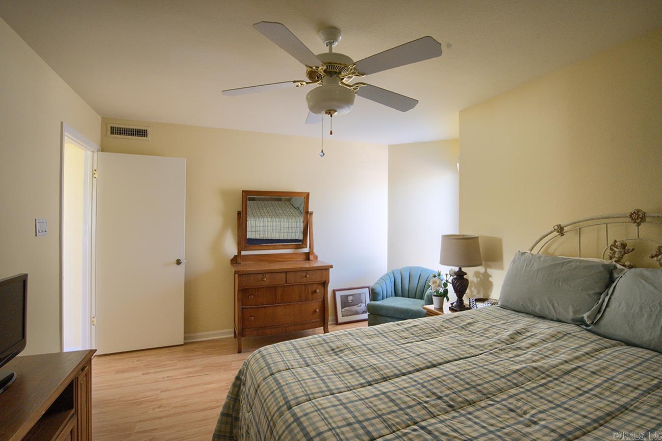 101  Long Island Dr  Hot Springs, AR