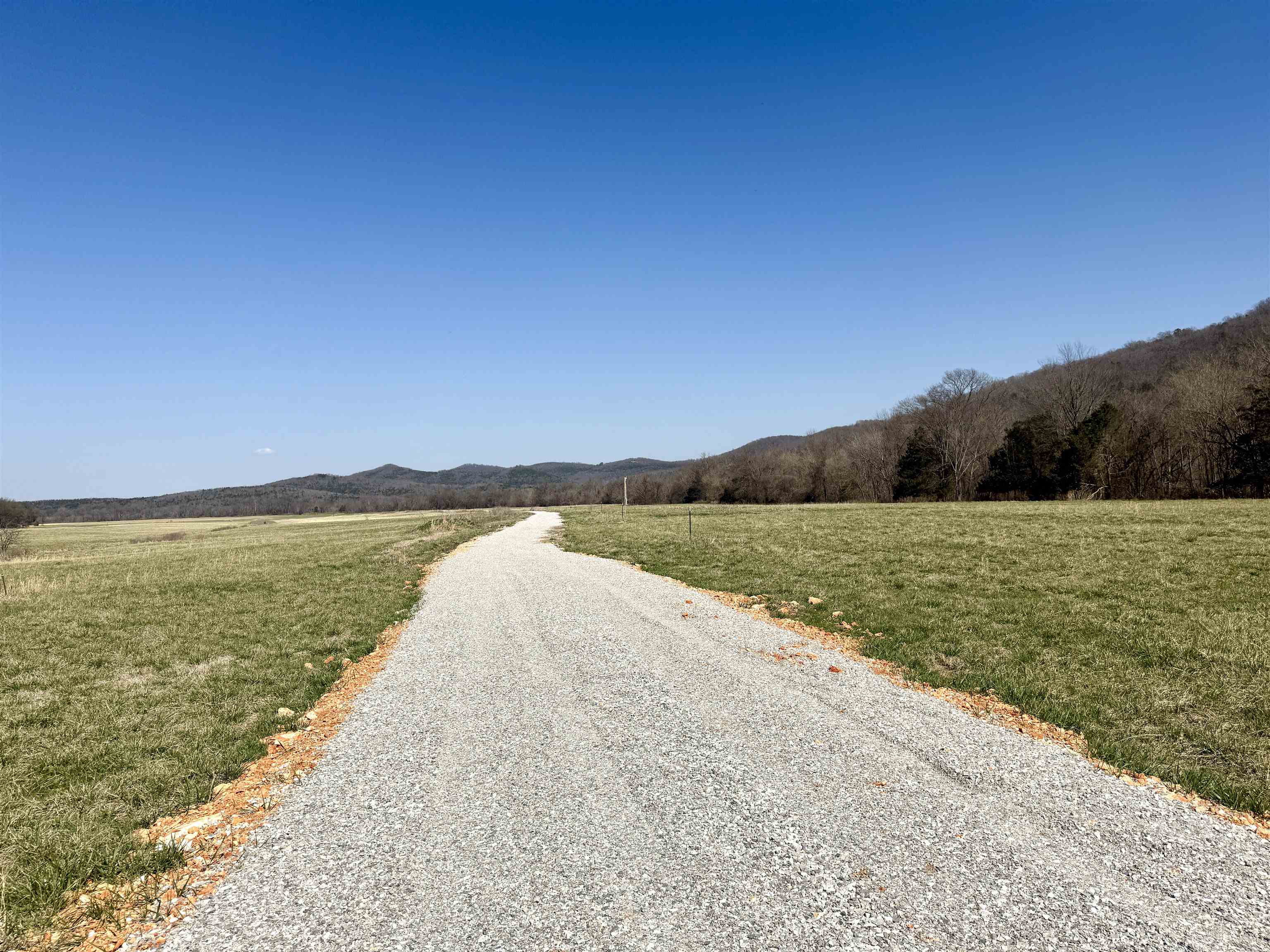 1  Allure Lane  Mountain View, AR