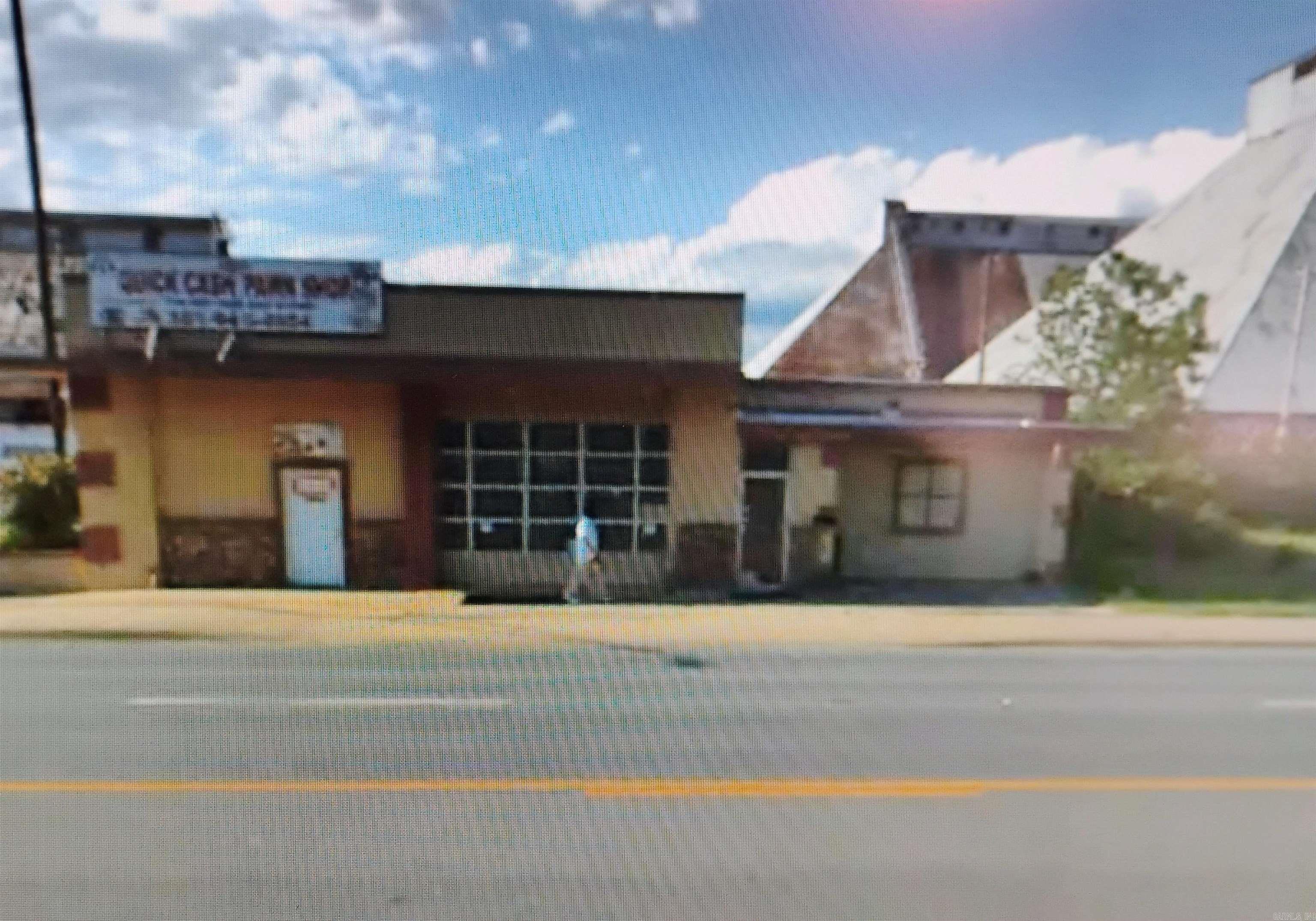 2301  E Broadway Street  North Little Rock, AR