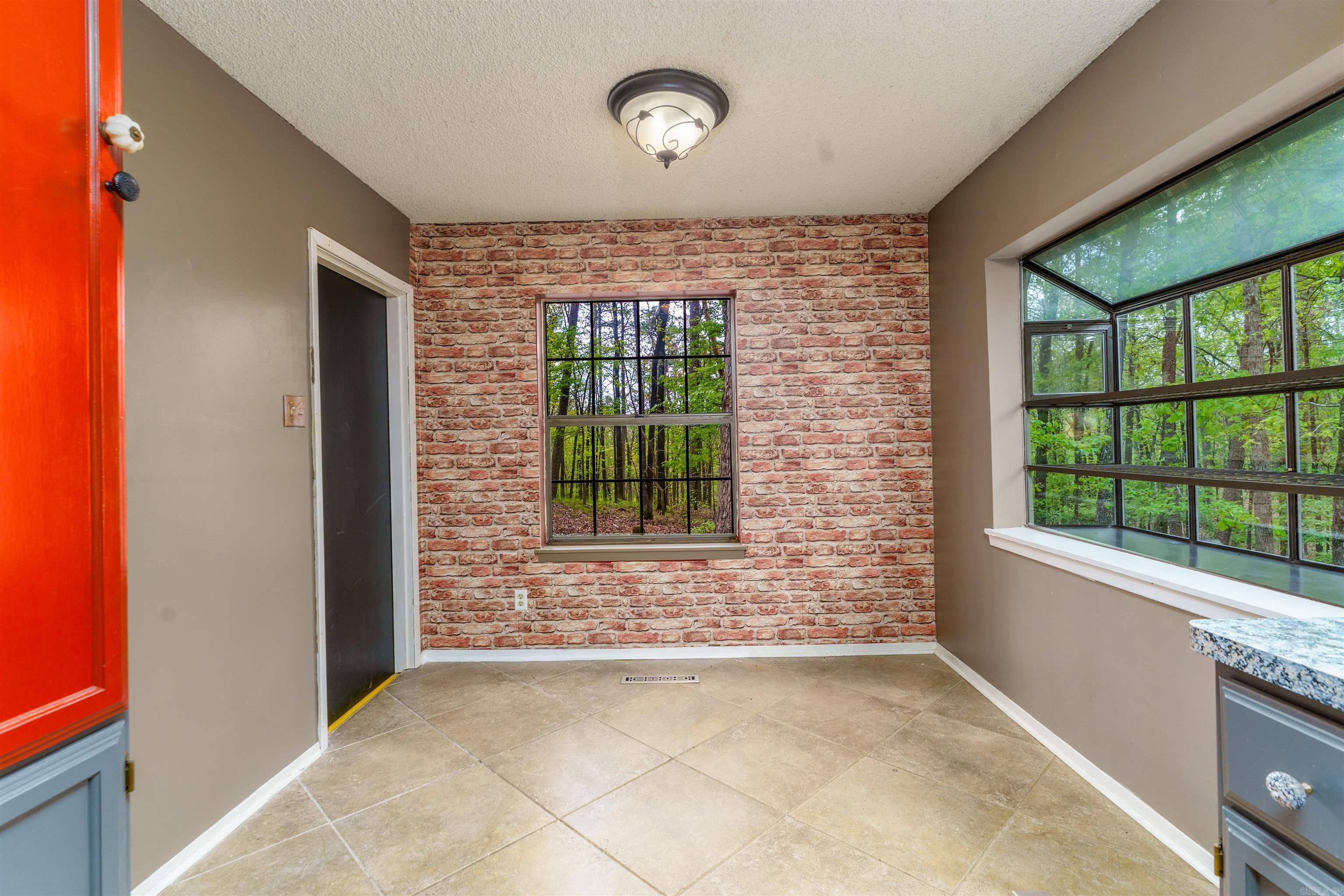 106  Tam O Shanter  Hot Springs, AR