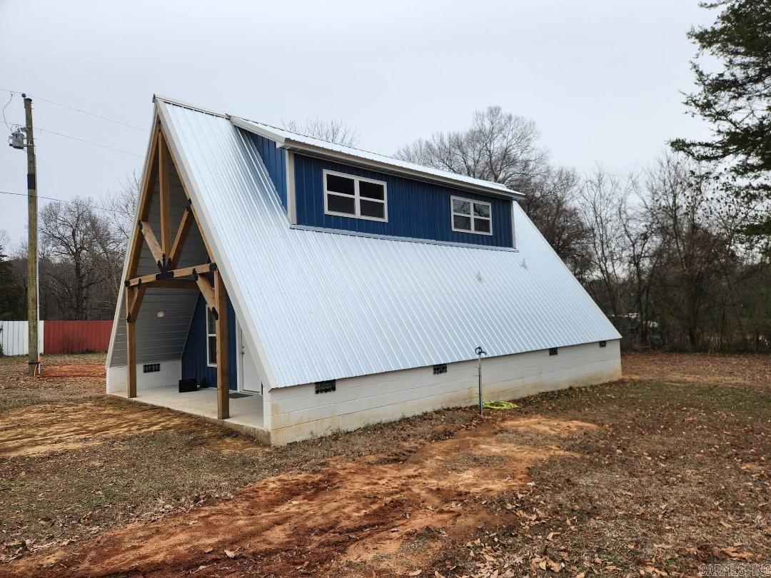 669 cr 3481  Clarksville, AR