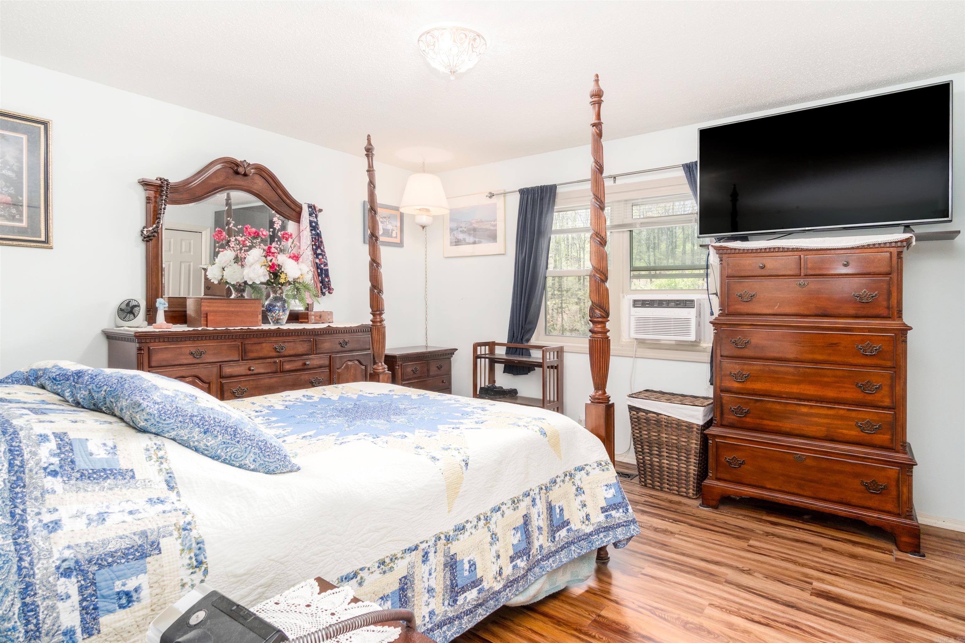 6  Baeza  Hot Springs Village, AR