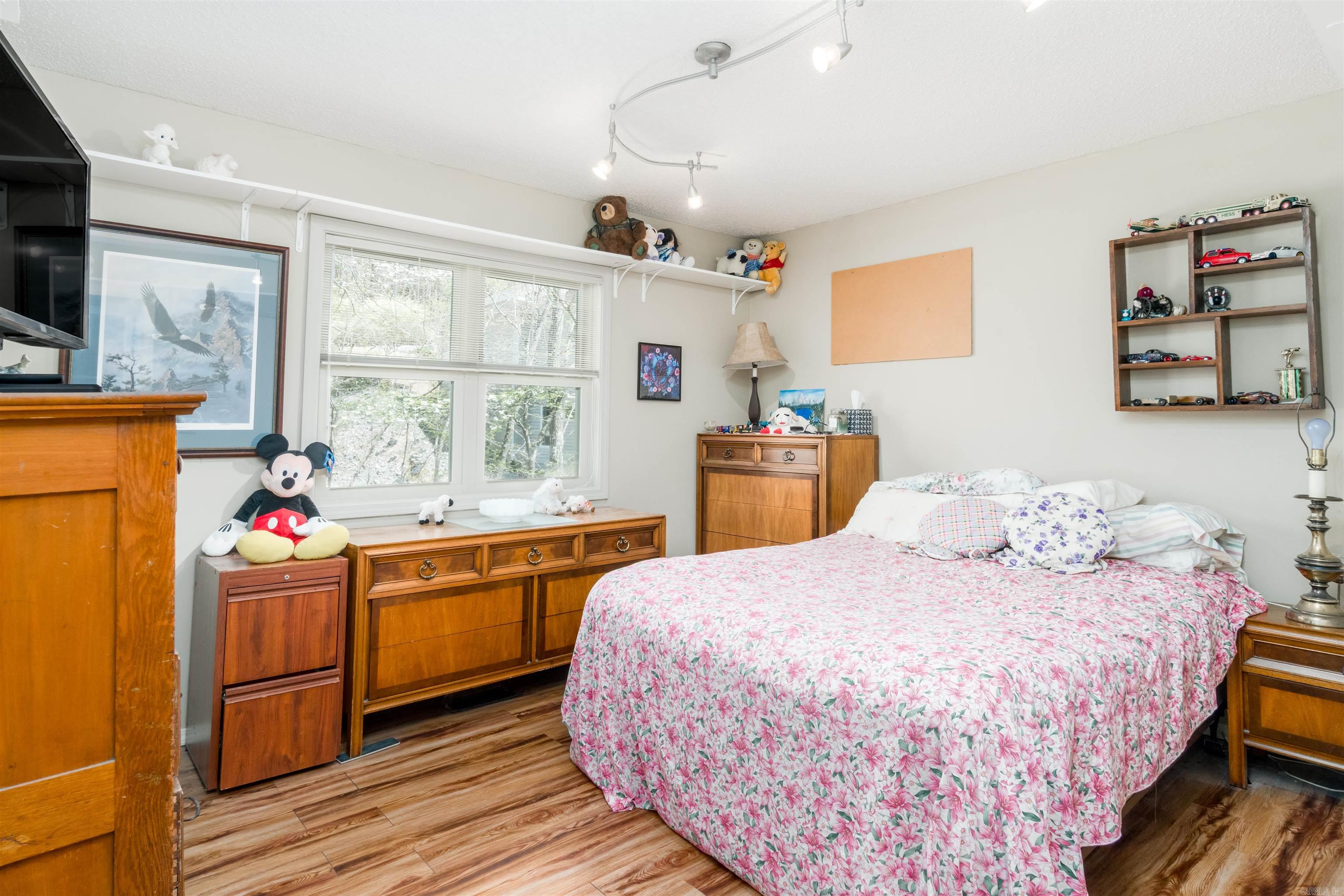 6  Baeza  Hot Springs Village, AR