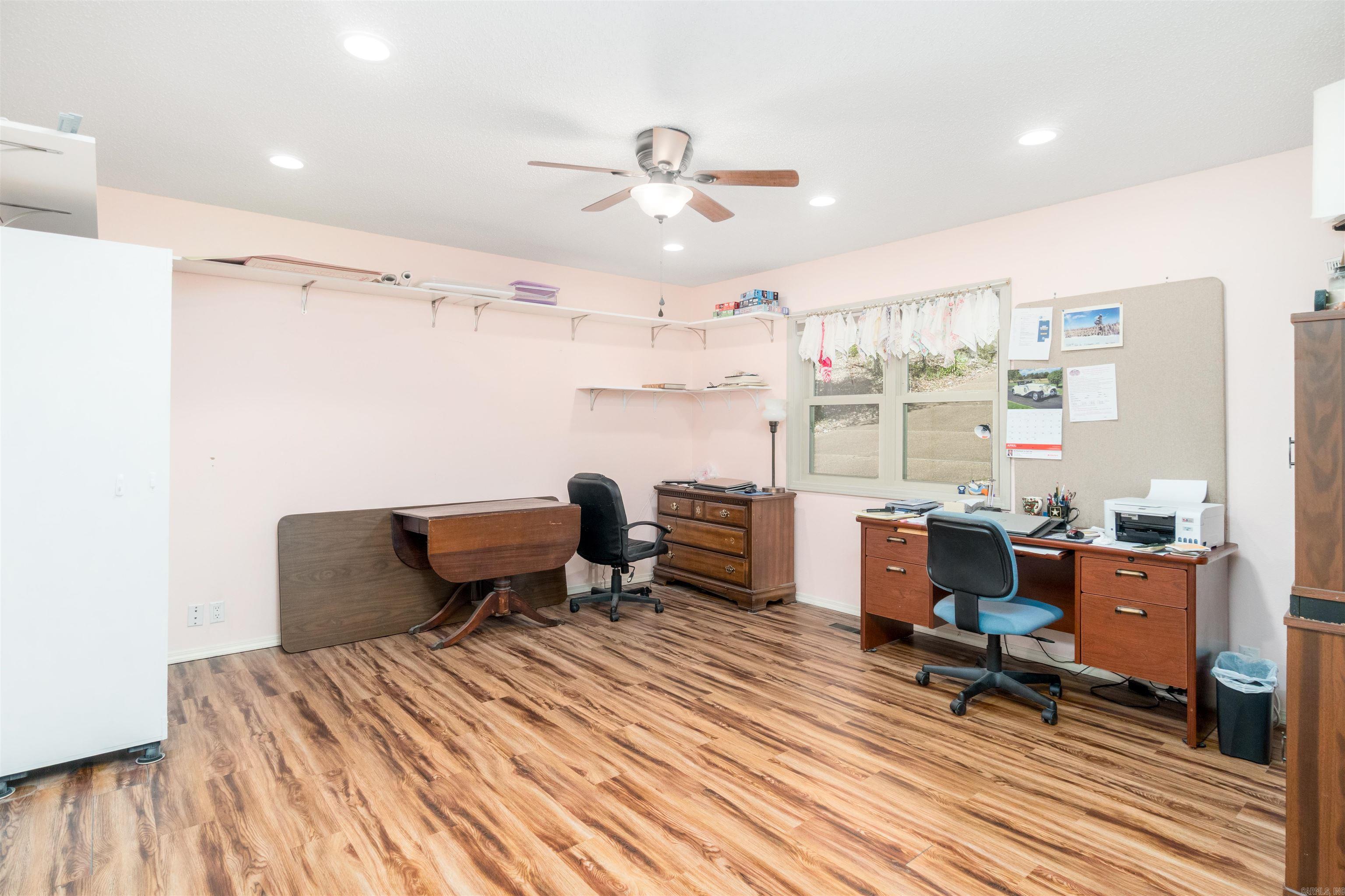6  Baeza  Hot Springs Village, AR