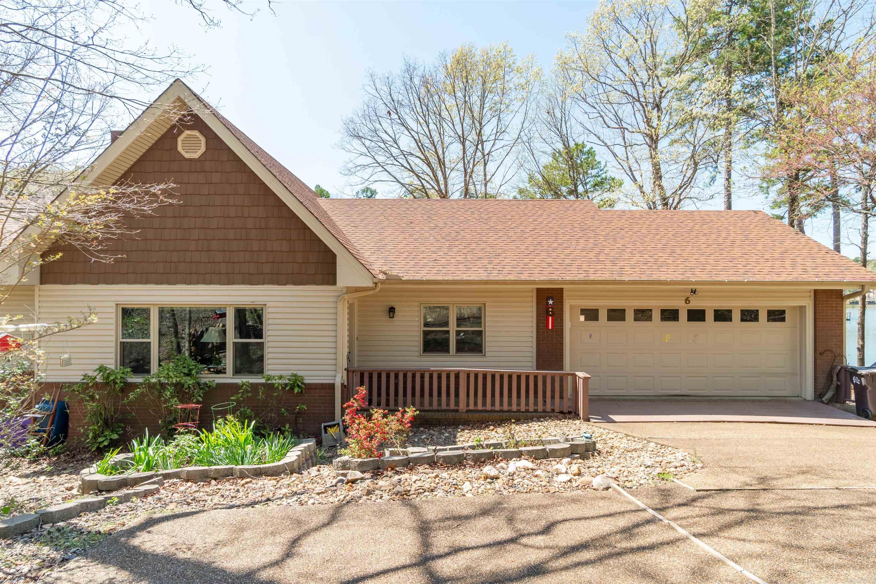 6  Baeza  Hot Springs Village, AR