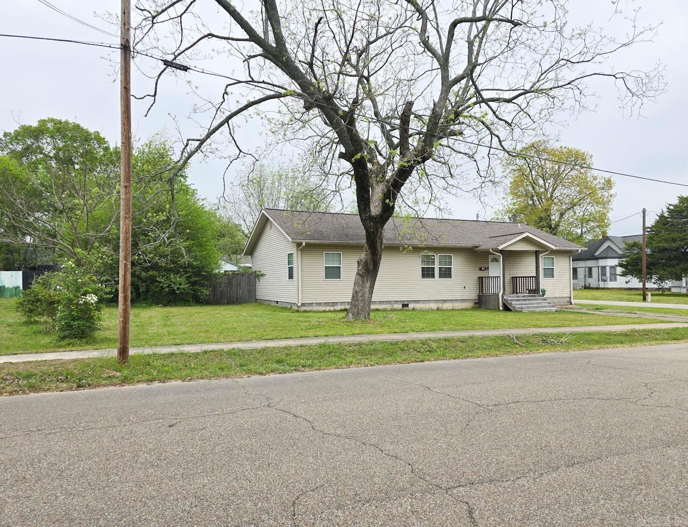 1103  Magnolia Ave  Mena, AR