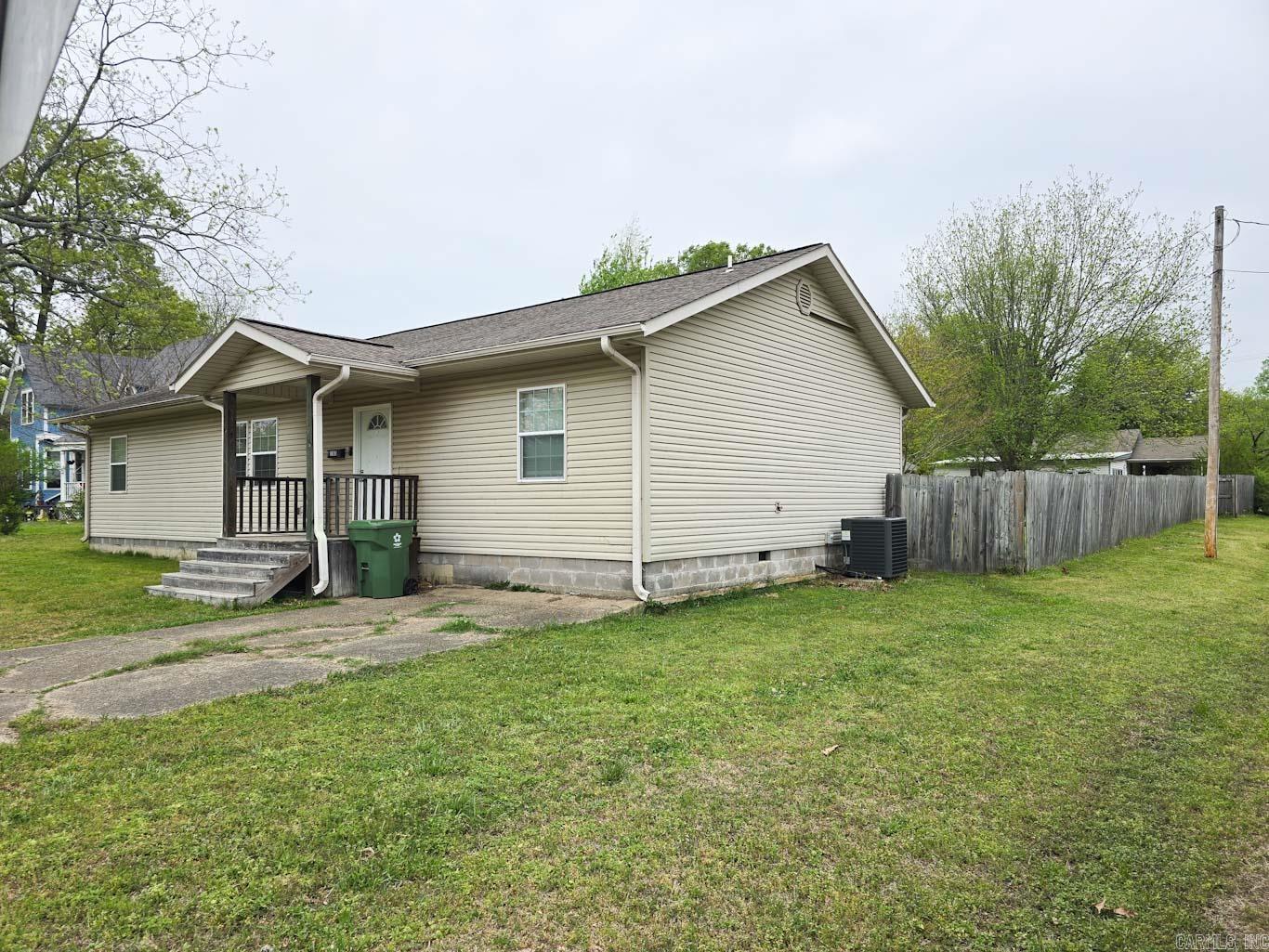 1103  Magnolia Ave  Mena, AR