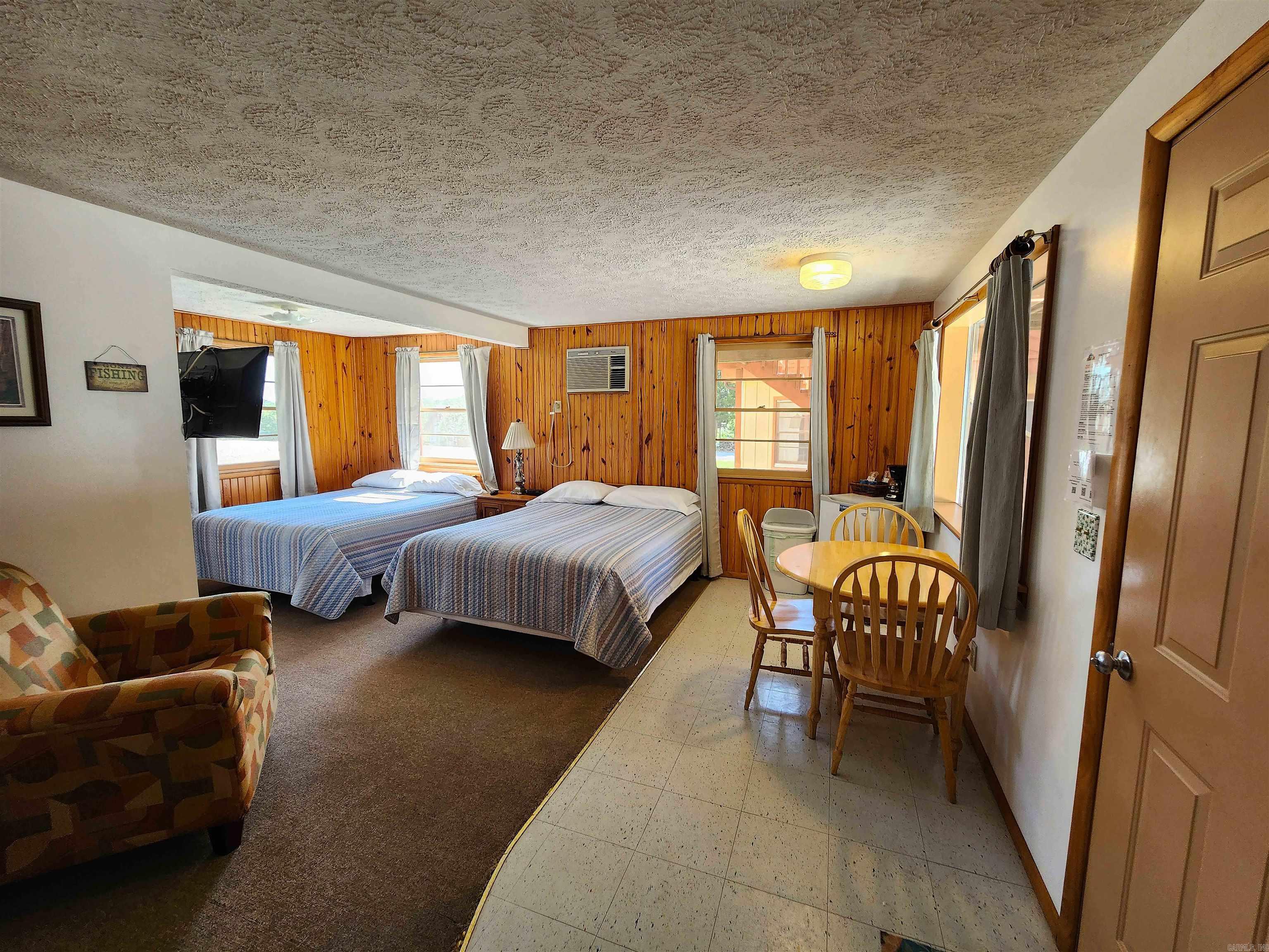 205  pinehurst  Bull Shoals, AR