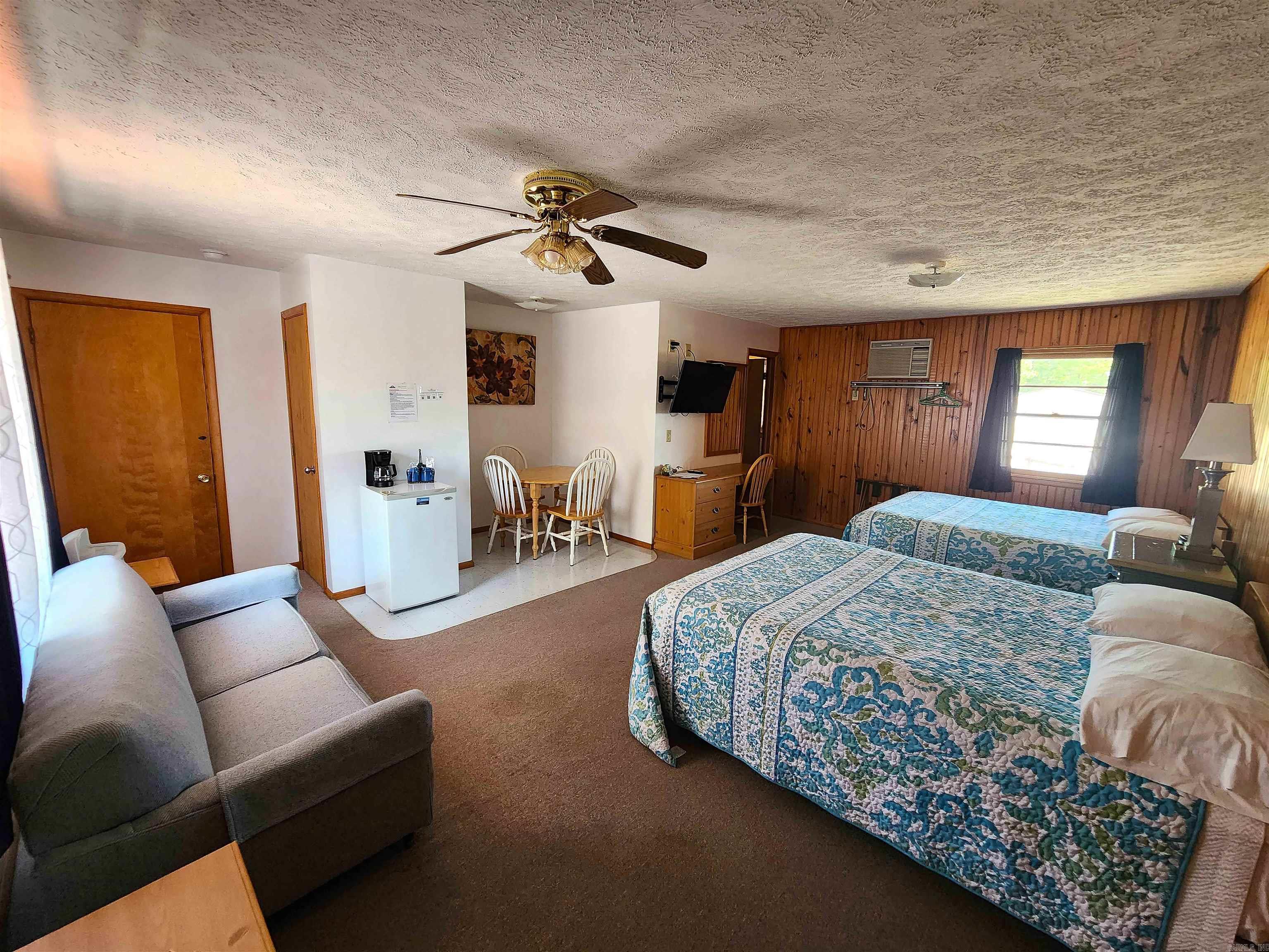 205  pinehurst  Bull Shoals, AR