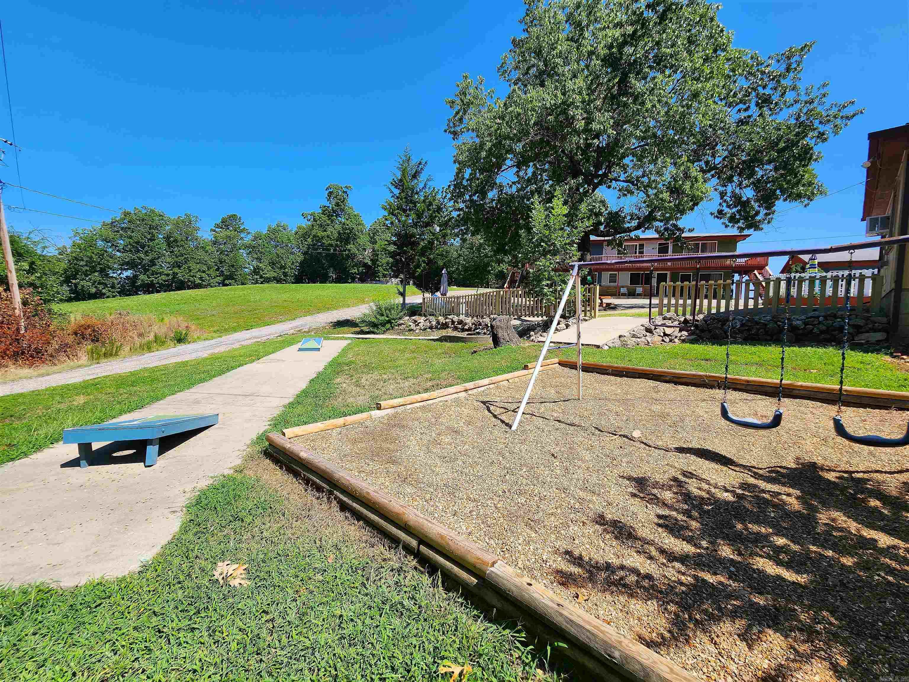 205  pinehurst  Bull Shoals, AR